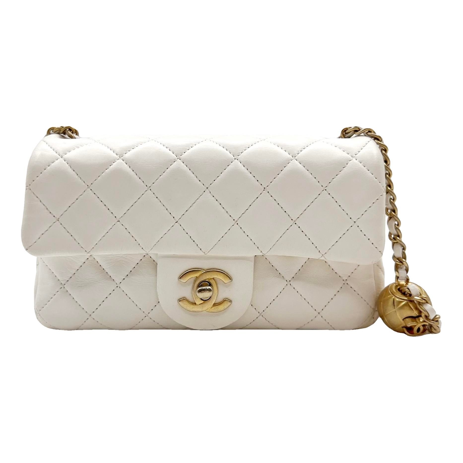 Timeless/Classique leather crossbody bag