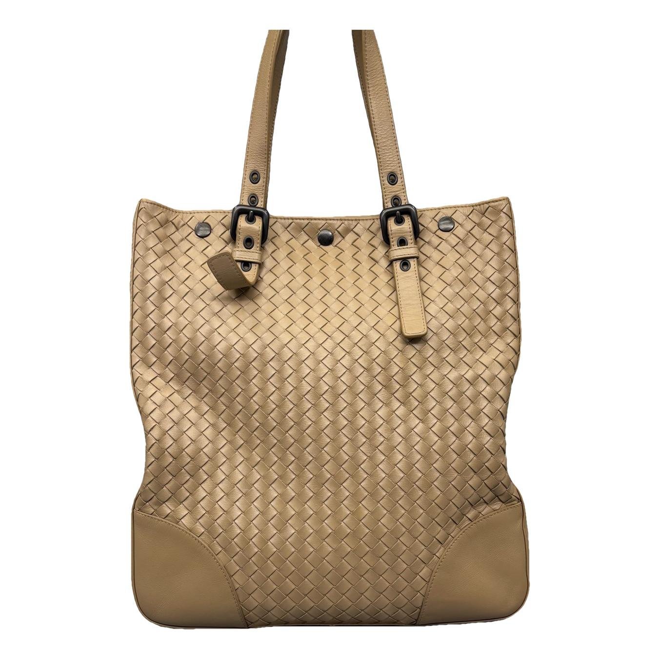 Leather tote