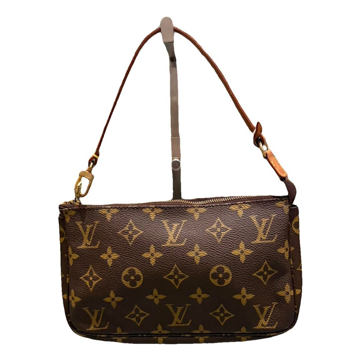 Pochette Accessoire leather handbag