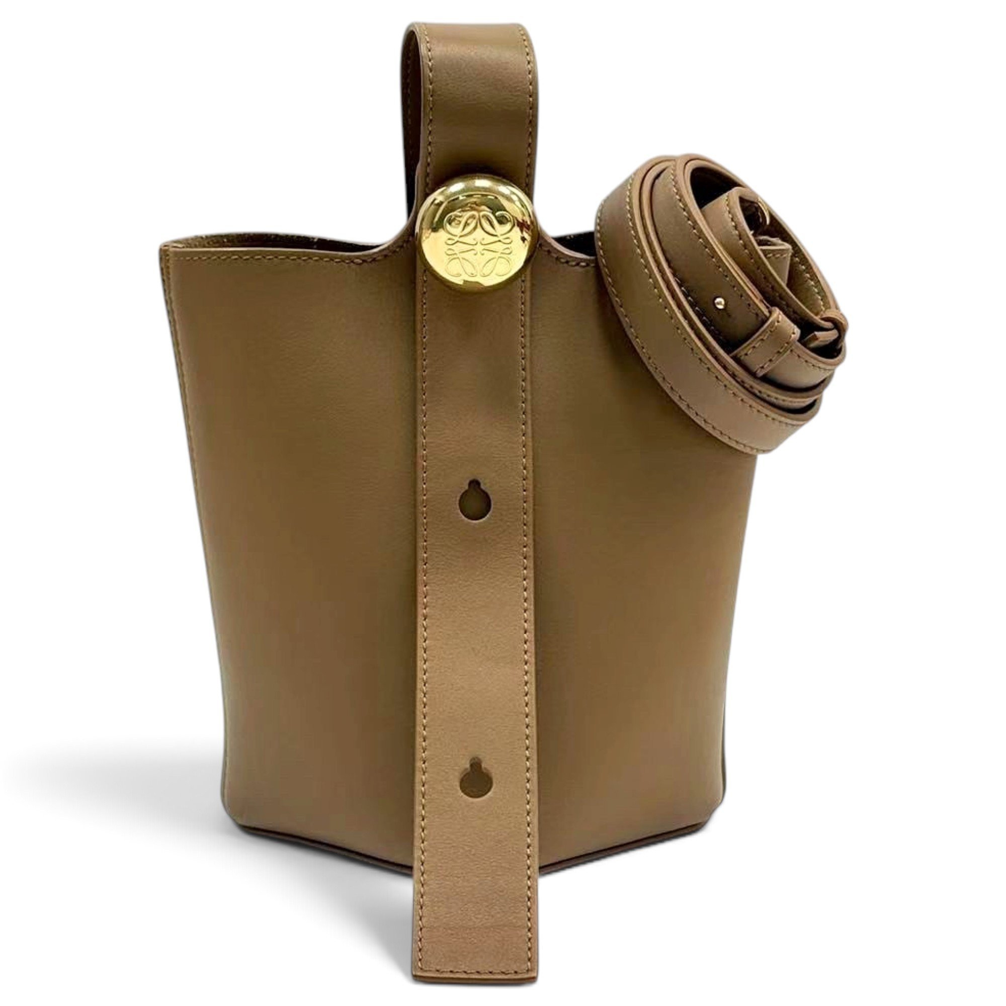 Pebble leather handbag