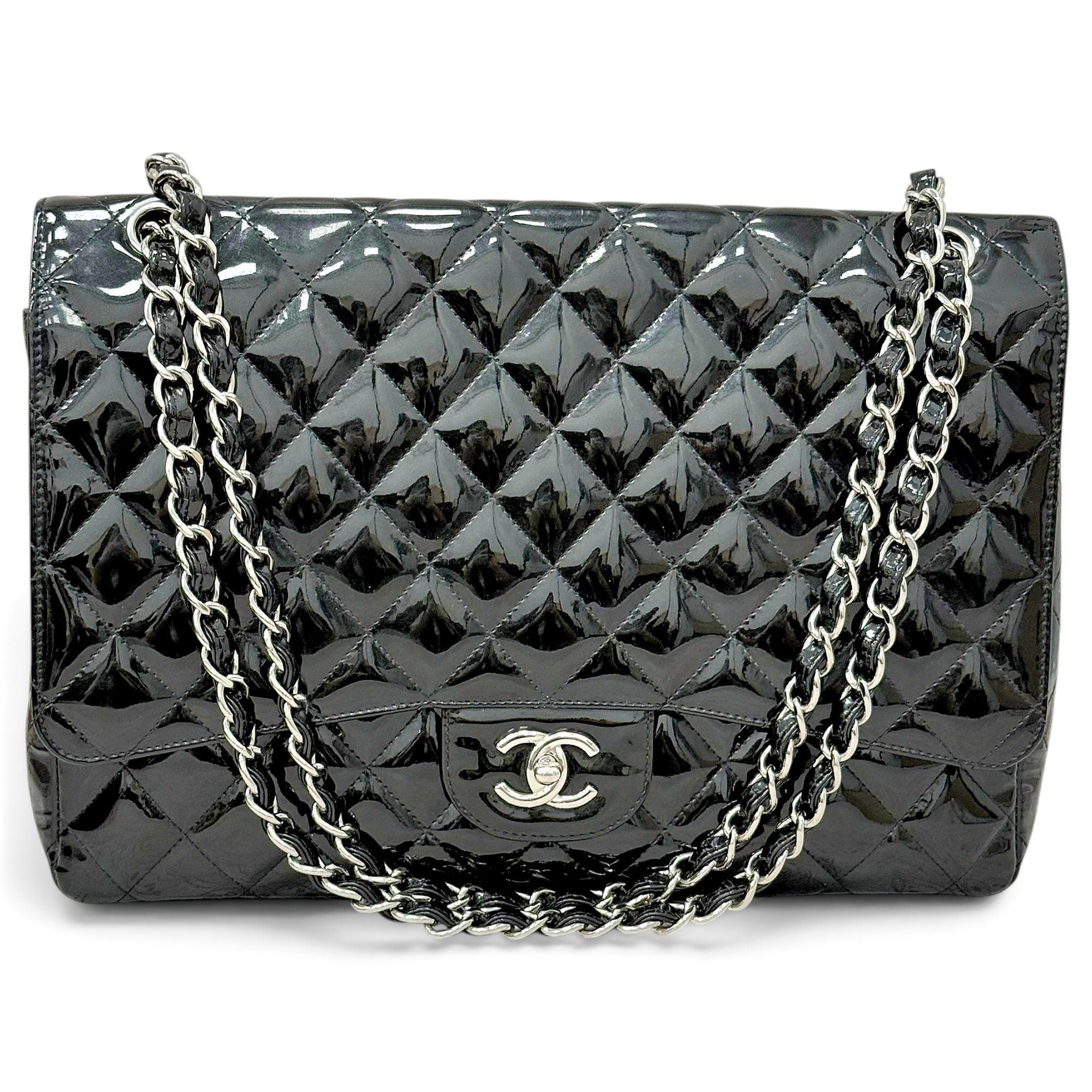 Timeless/Classique patent leather handbag