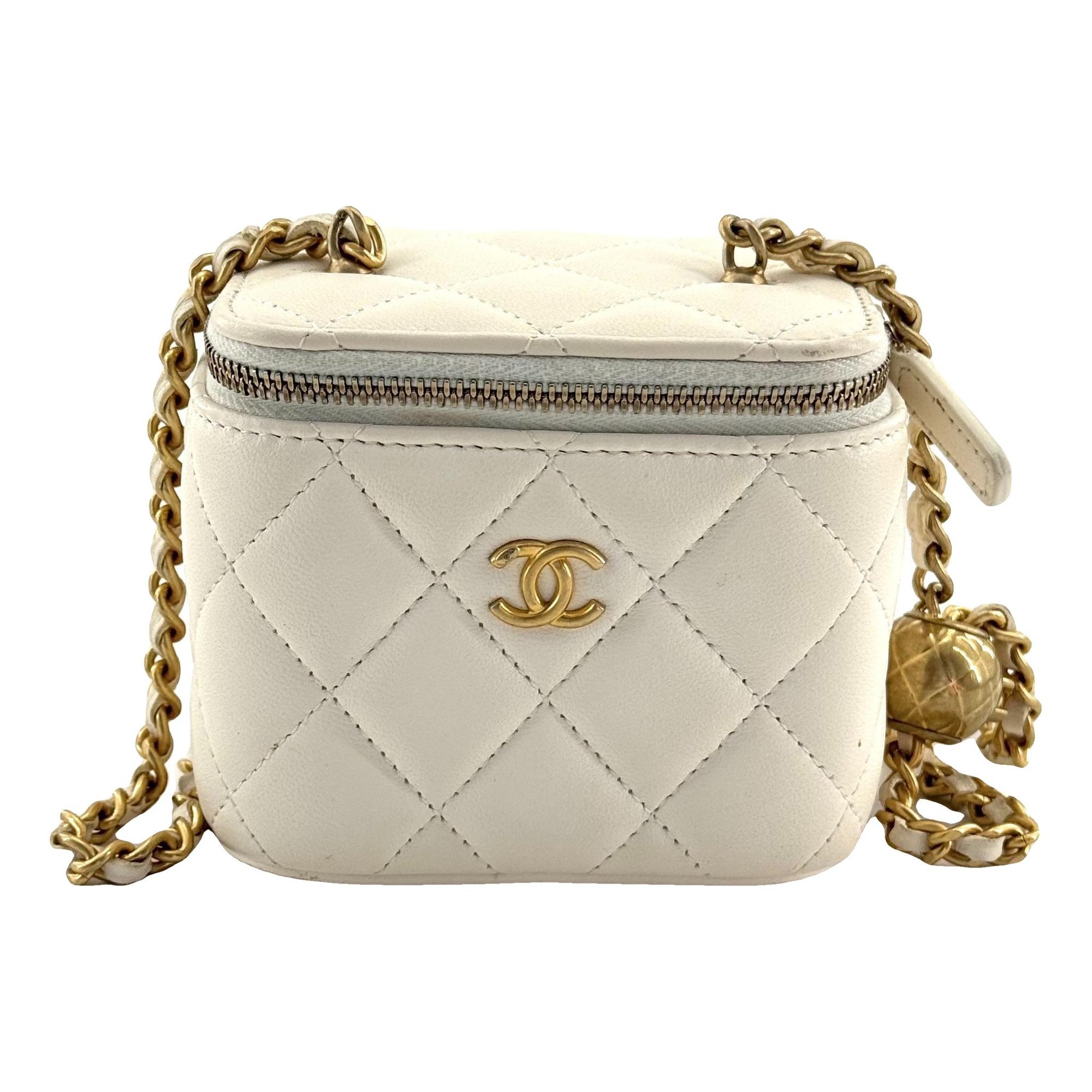 Trendy CC Vanity leather crossbody bag