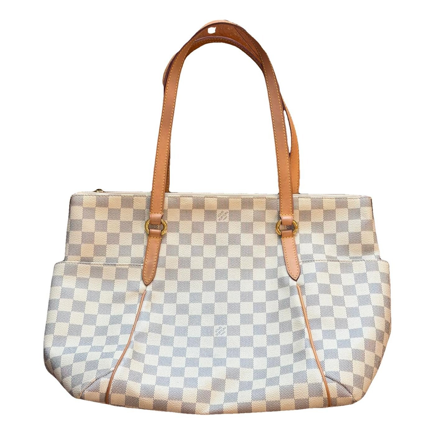 Totally leather handbag