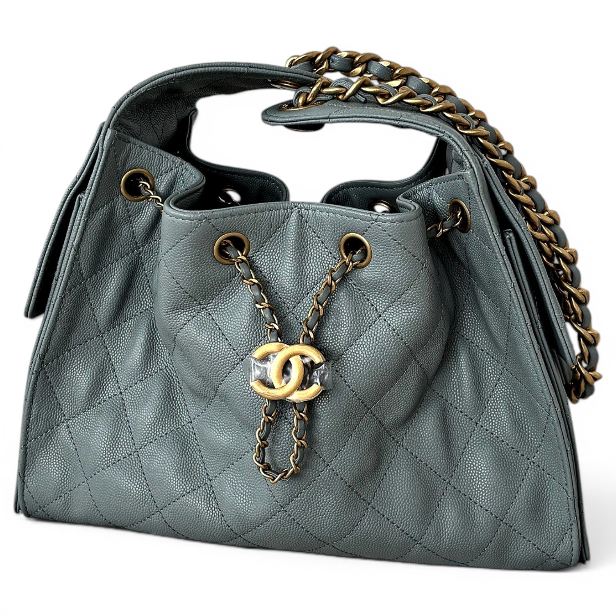 Chanel 25 leather handbag