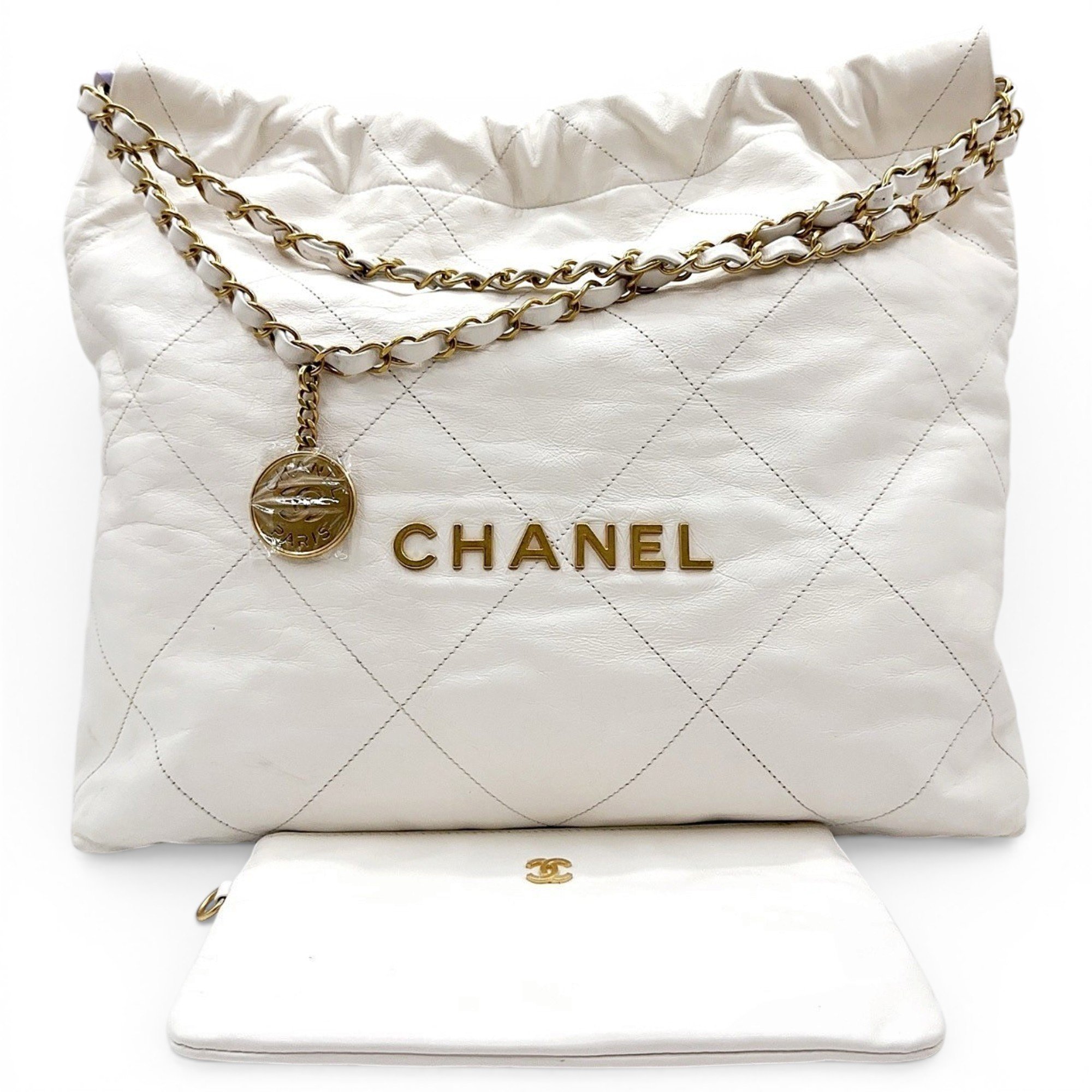 Chanel 22 leather handbag