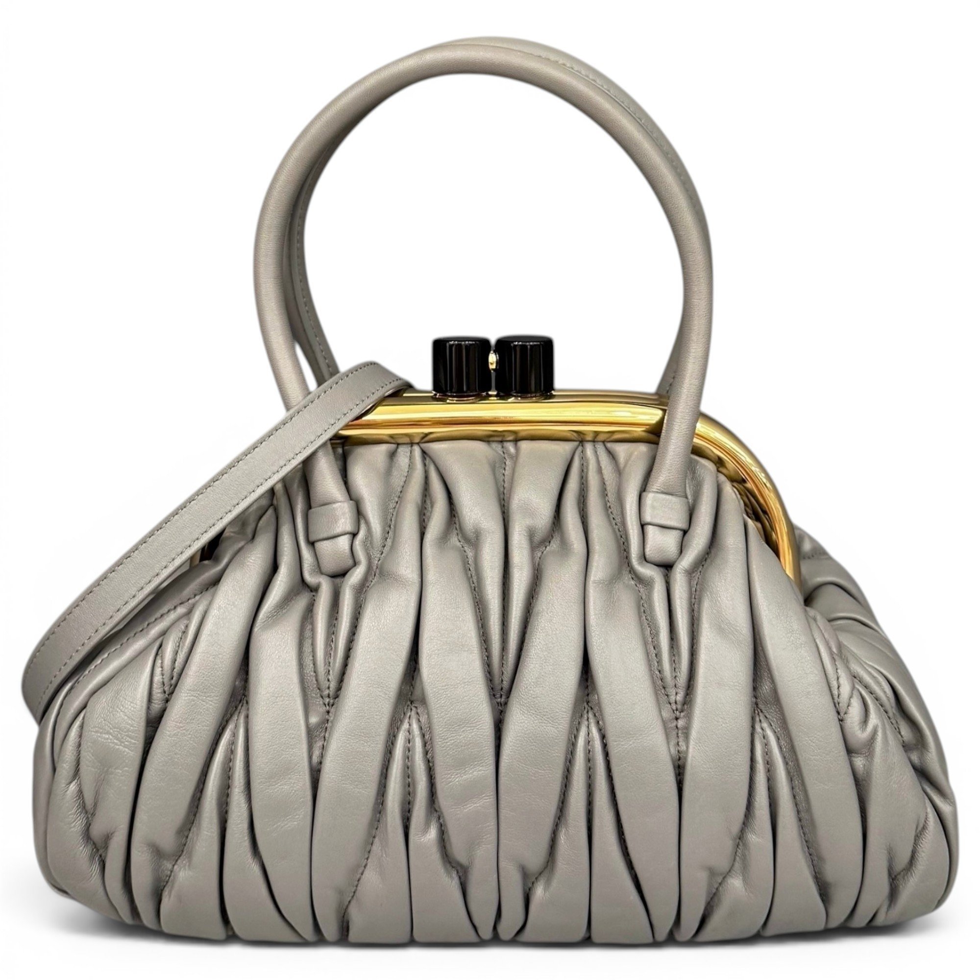 Leather handbag