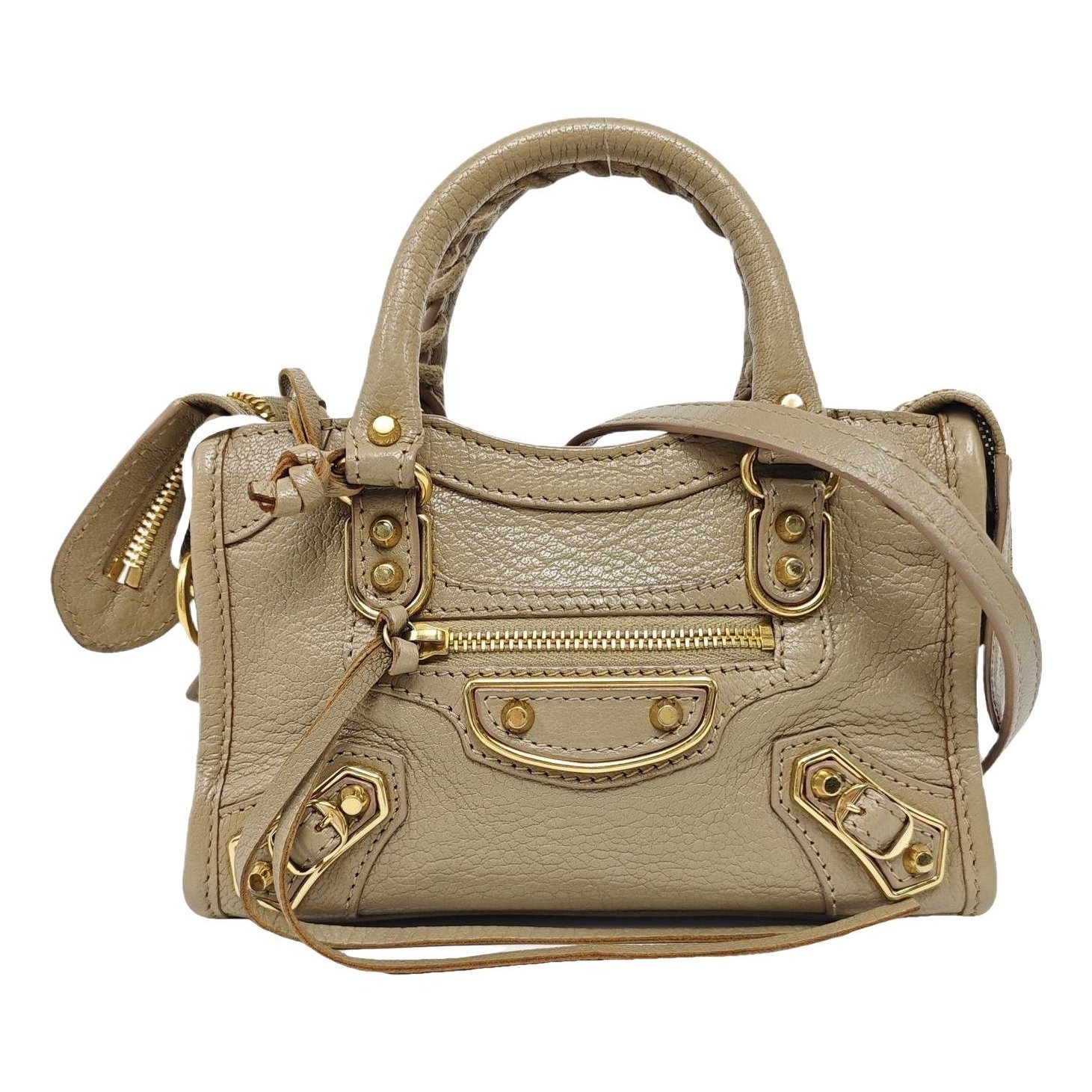 Leather handbag