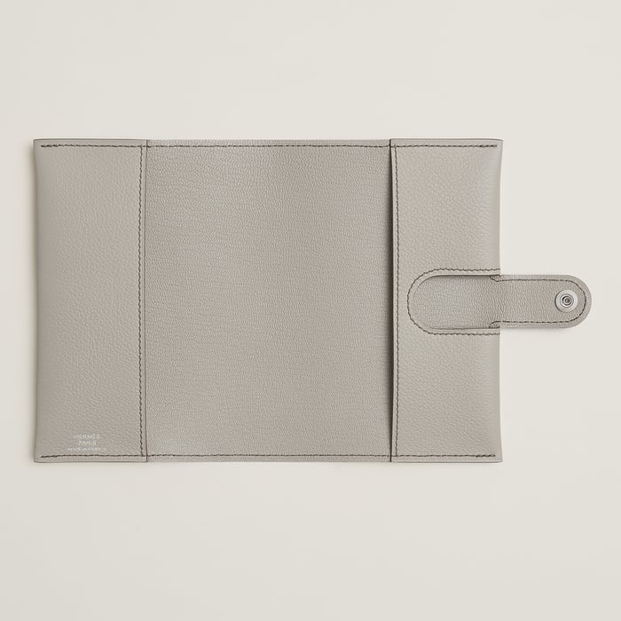 Béton R.M.S Passport Holder