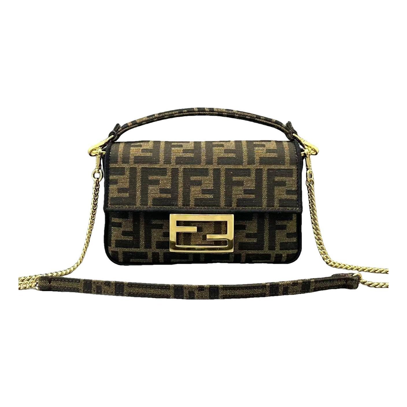Baguette cloth handbag