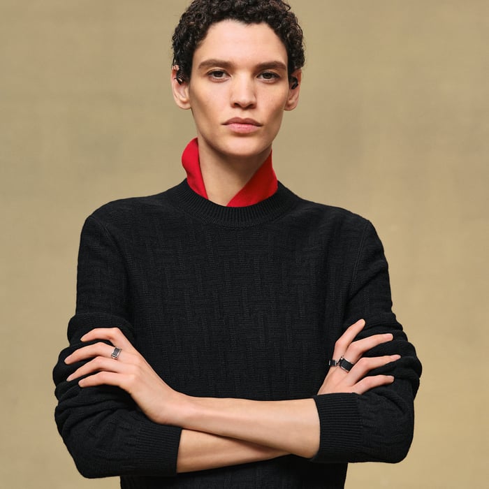 Noir "H Voyage" Long-sleeve Sweater