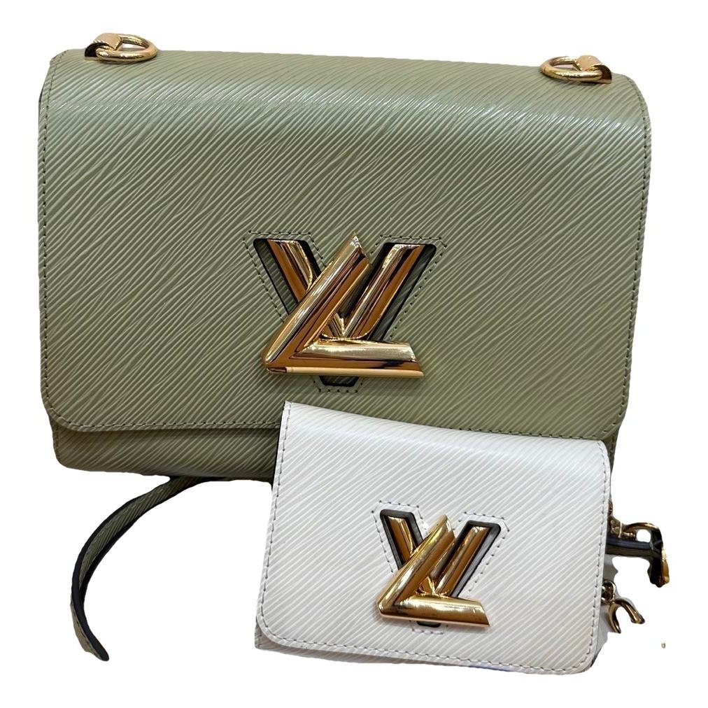 Twist leather crossbody bag