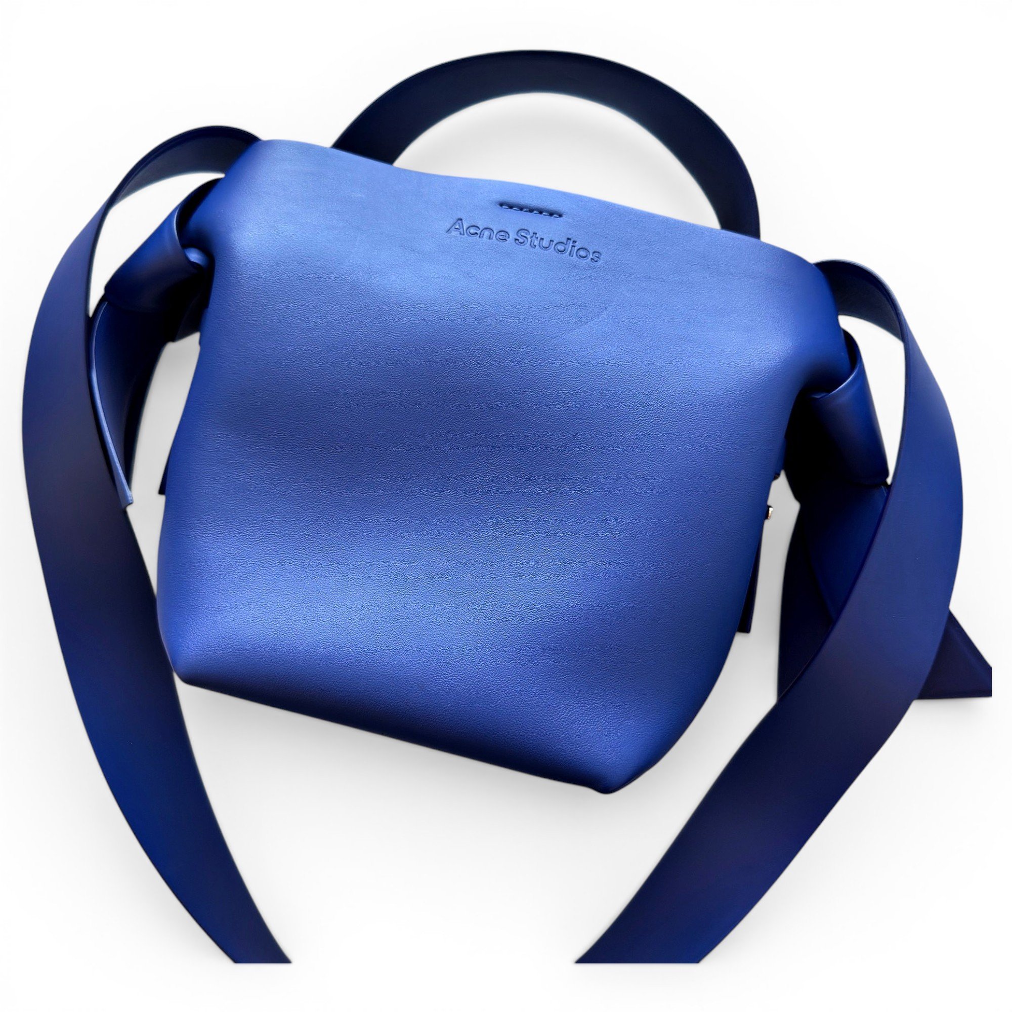 Musubi leather handbag