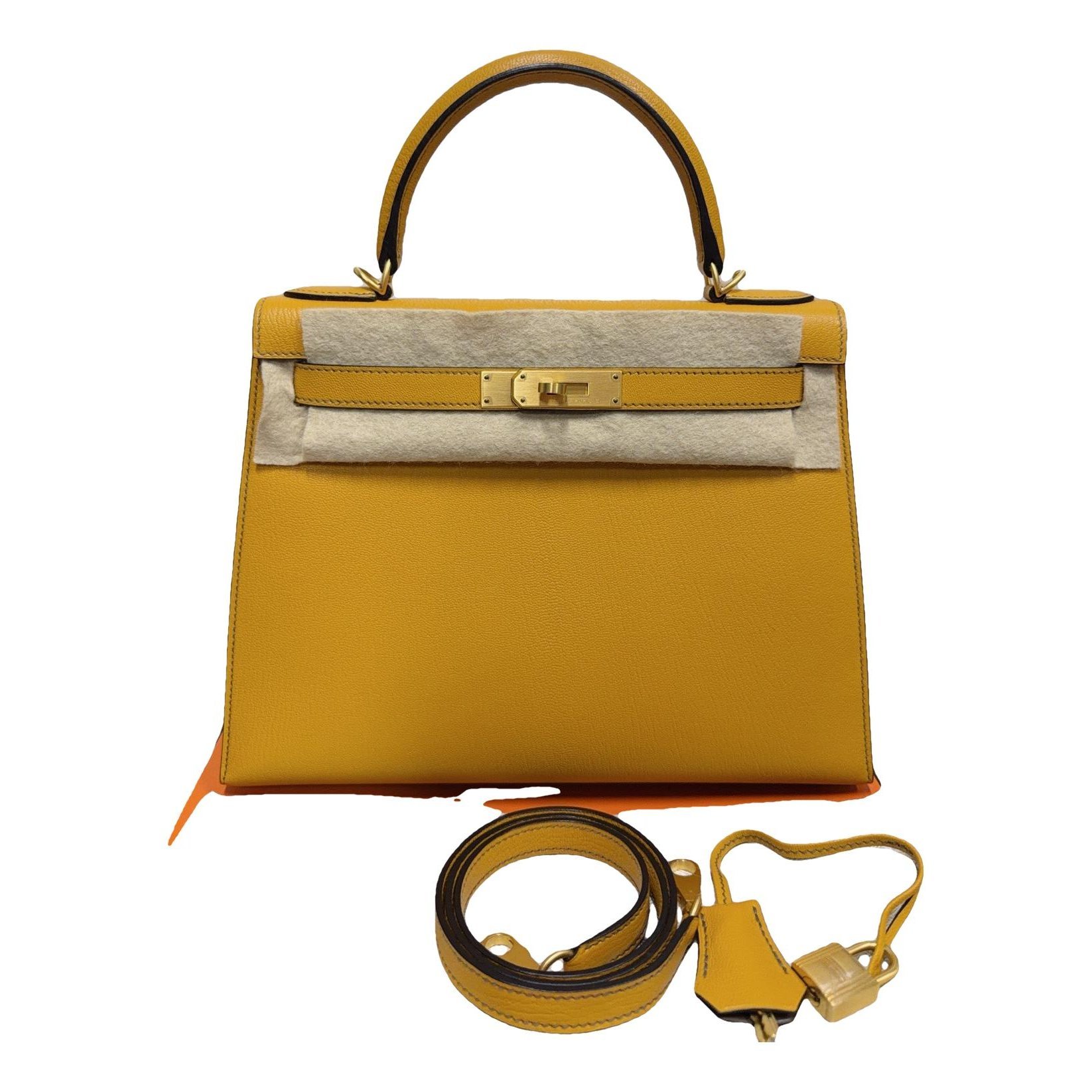 Kelly 28 leather handbag