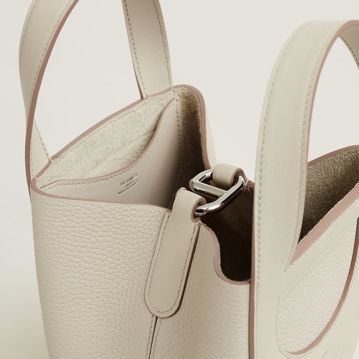 Béton Hermès In-the-loop 18 Bag
