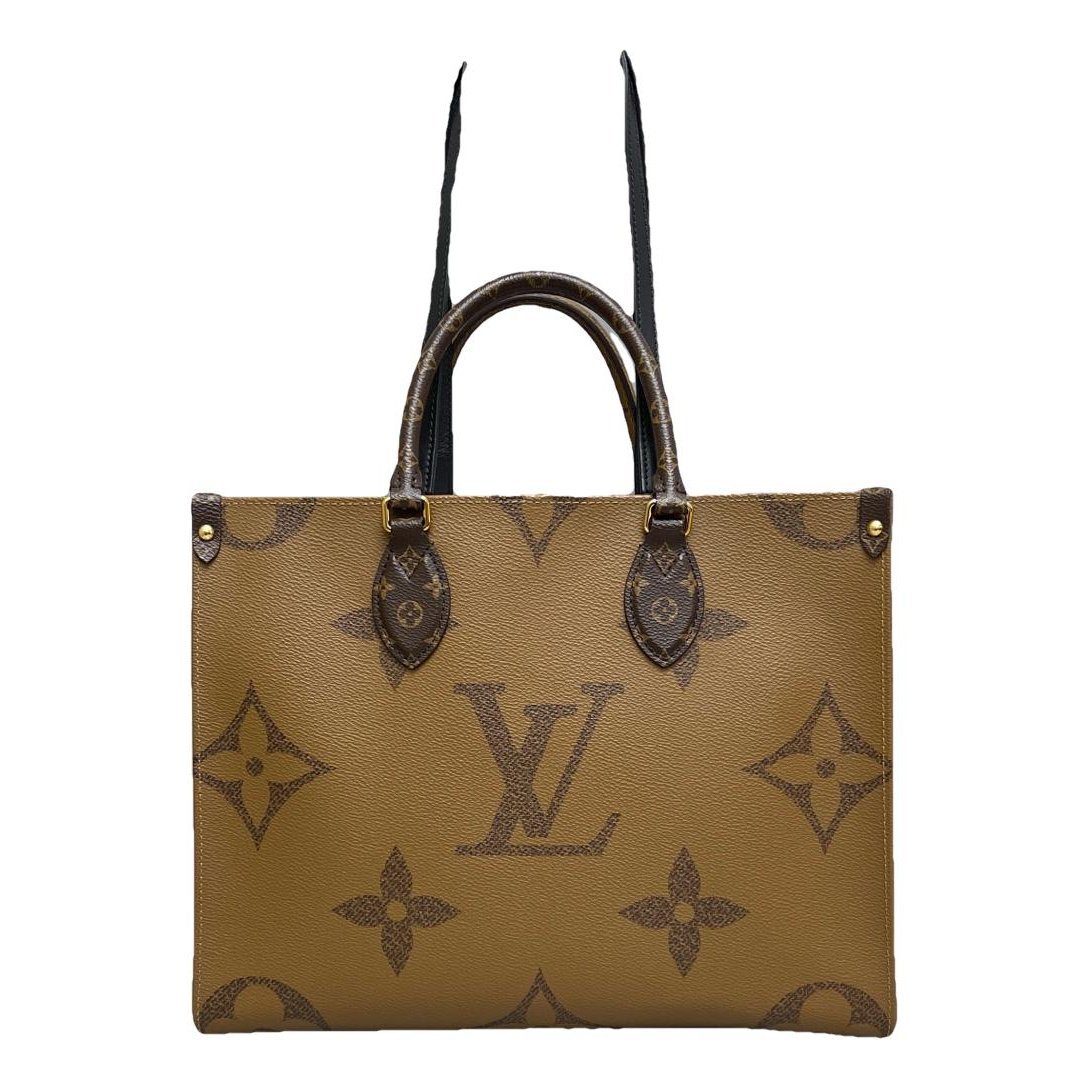 Onthego leather handbag