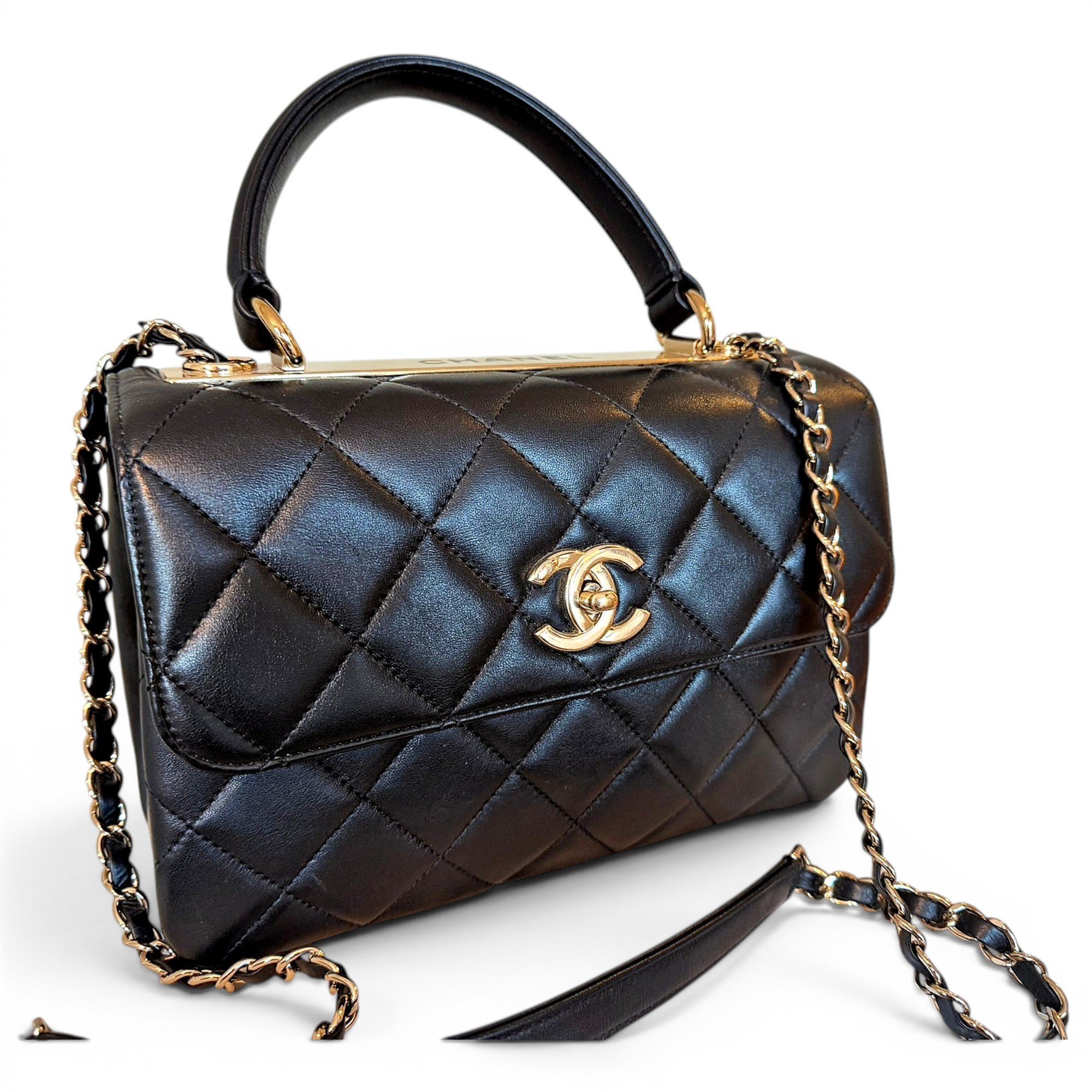 Trendy CC Top Handle leather handbag