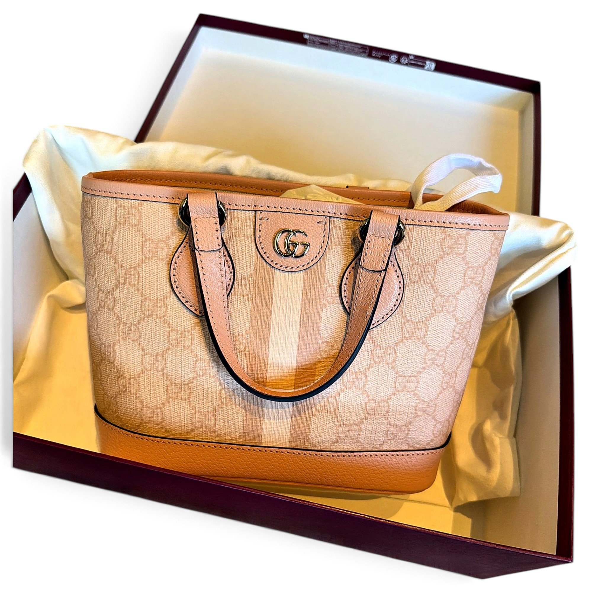 Ophidia tote