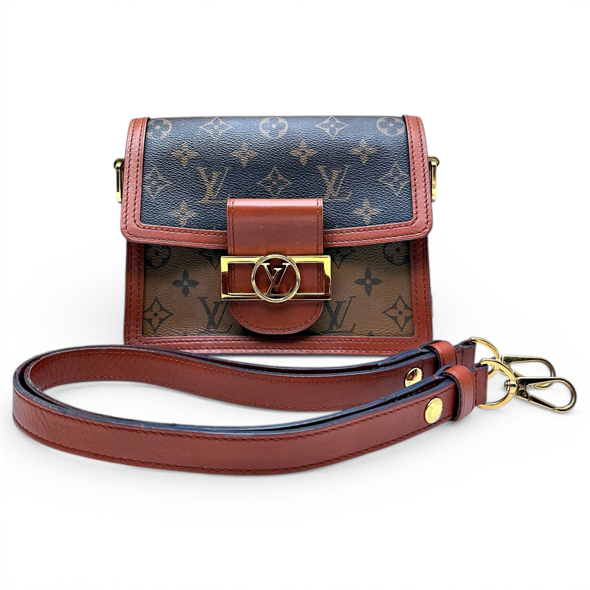Dauphine leather handbag