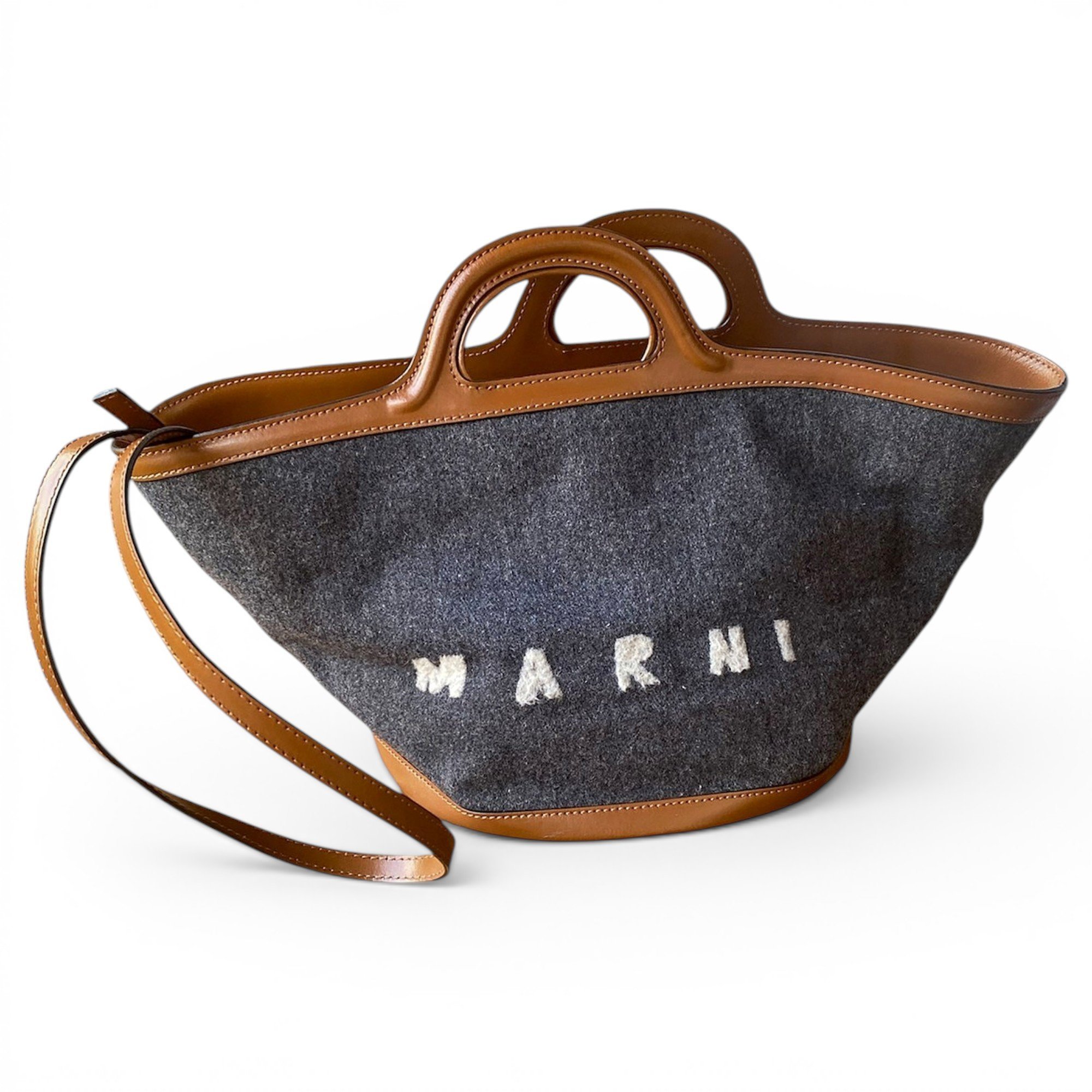 Marni Leather tote