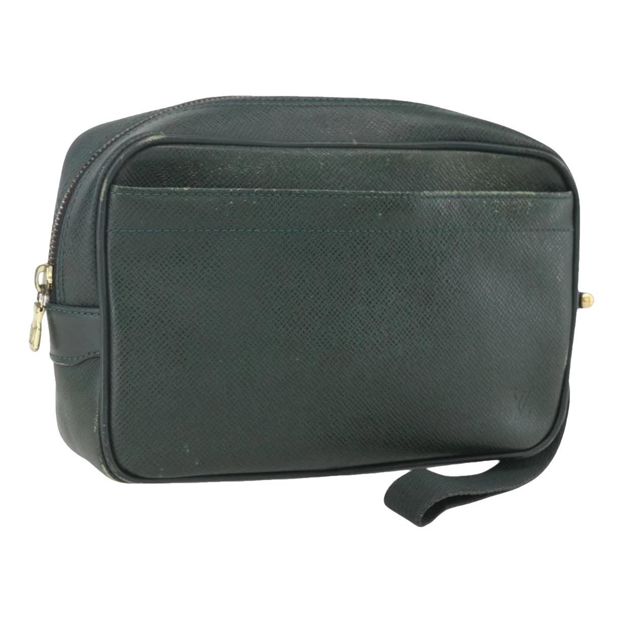 Clutch bag