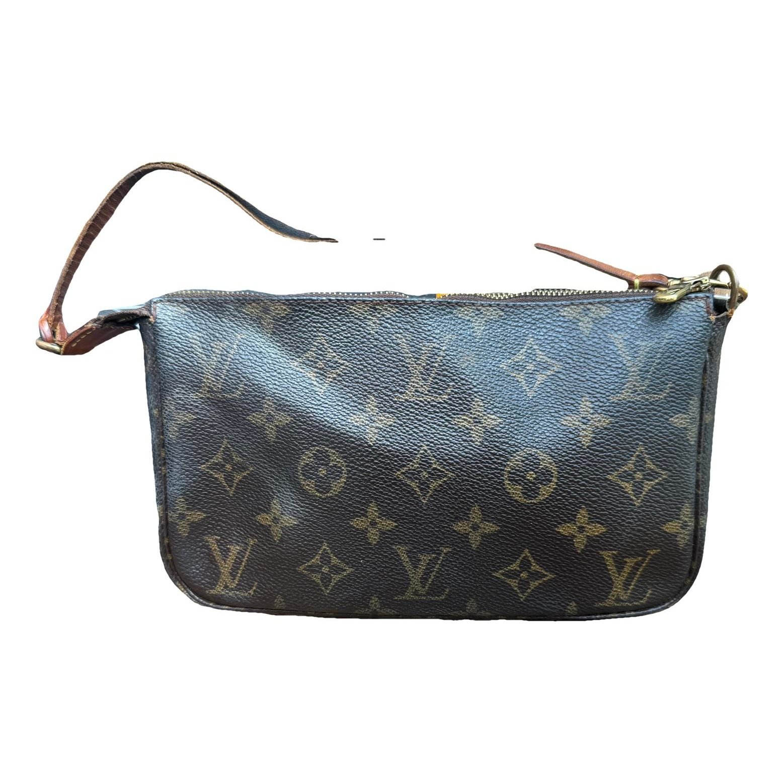 Pochette Accessoire leather handbag