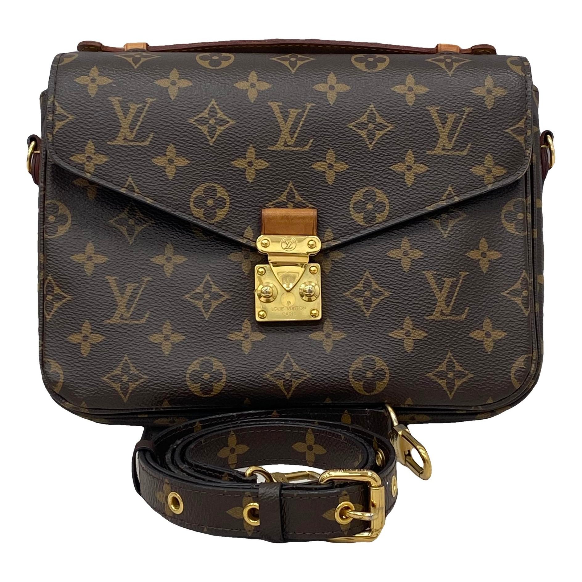 Metis leather handbag