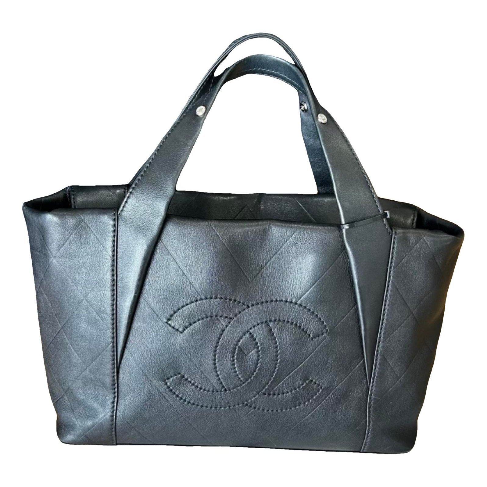 Leather tote