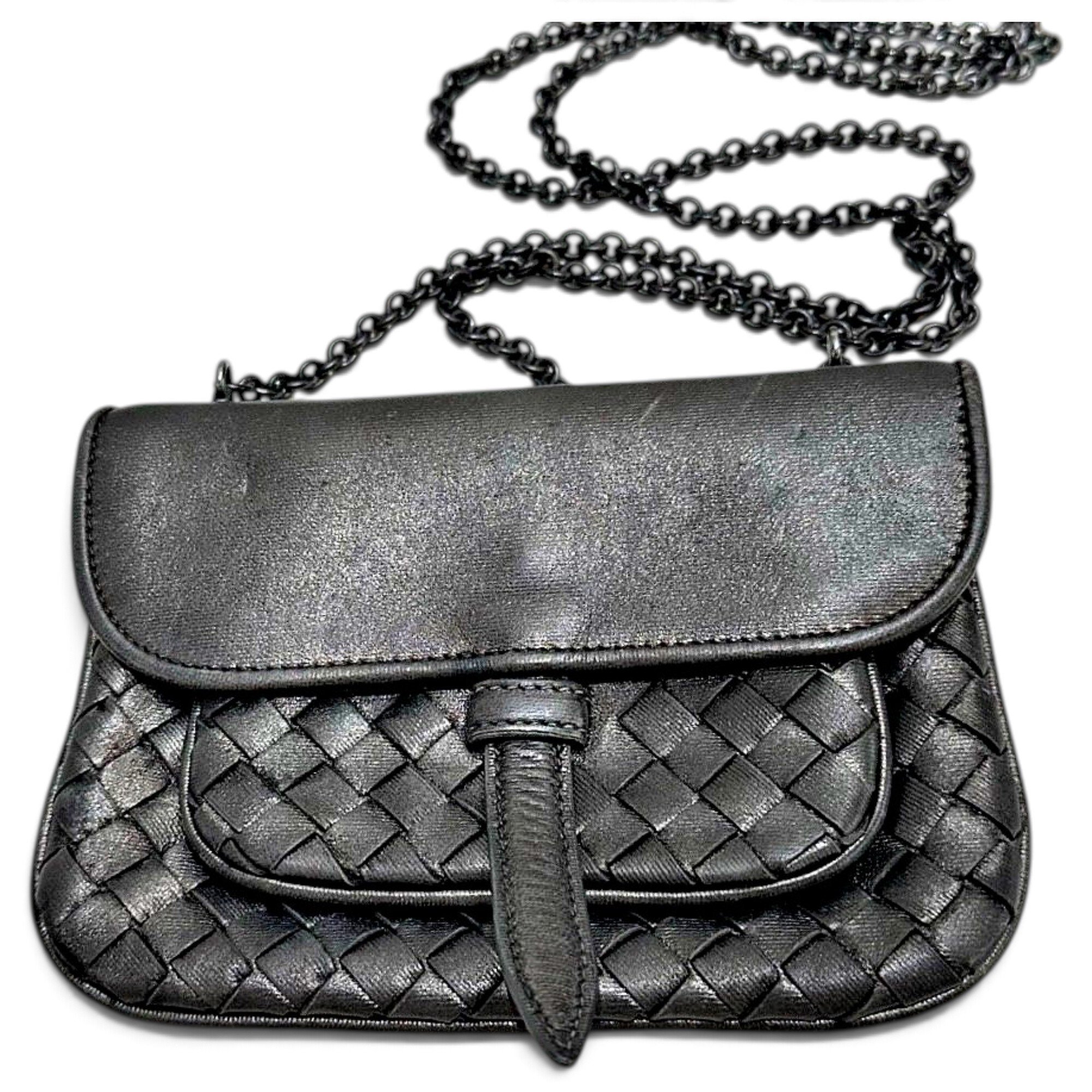 Leather crossbody bag