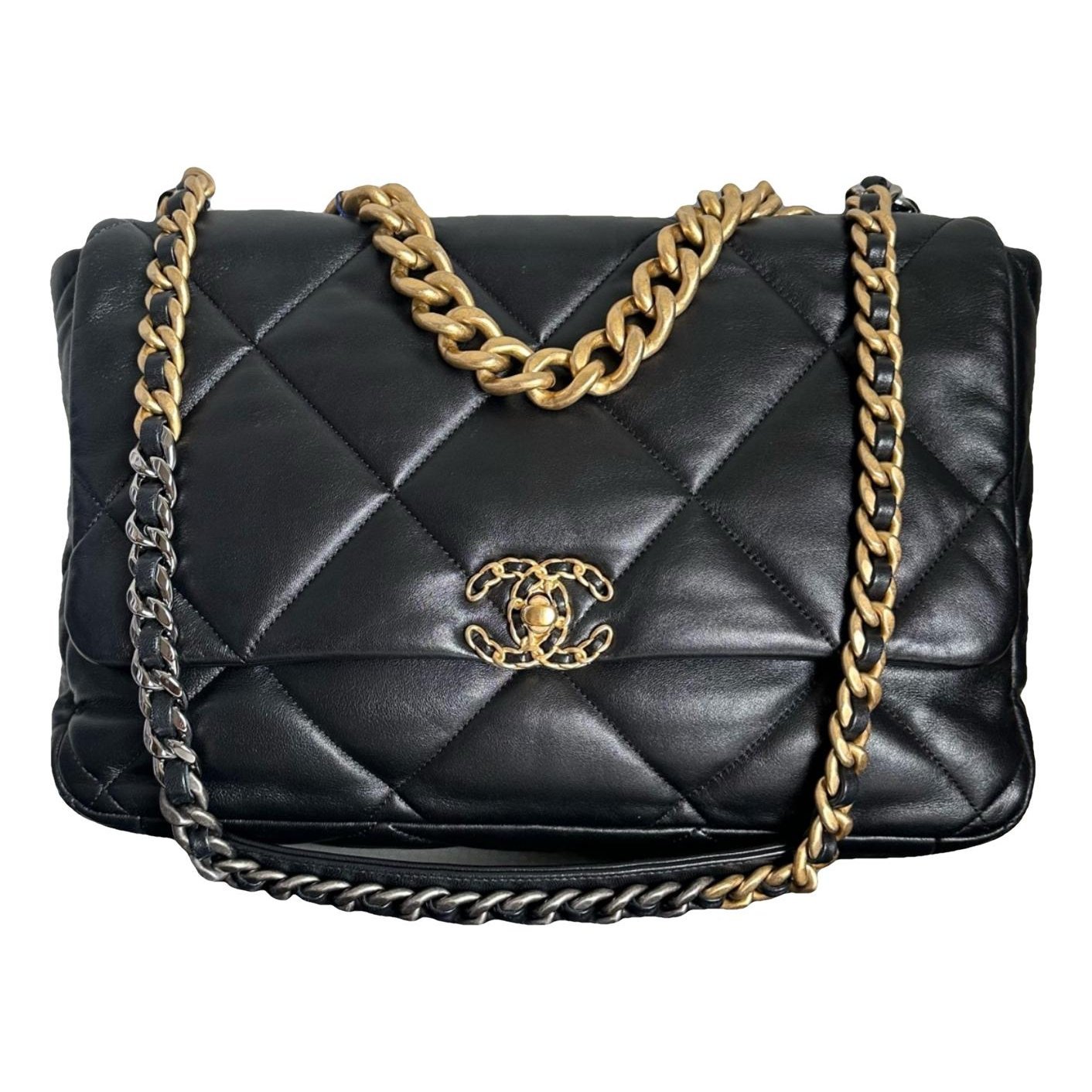 Chanel 19 leather handbag