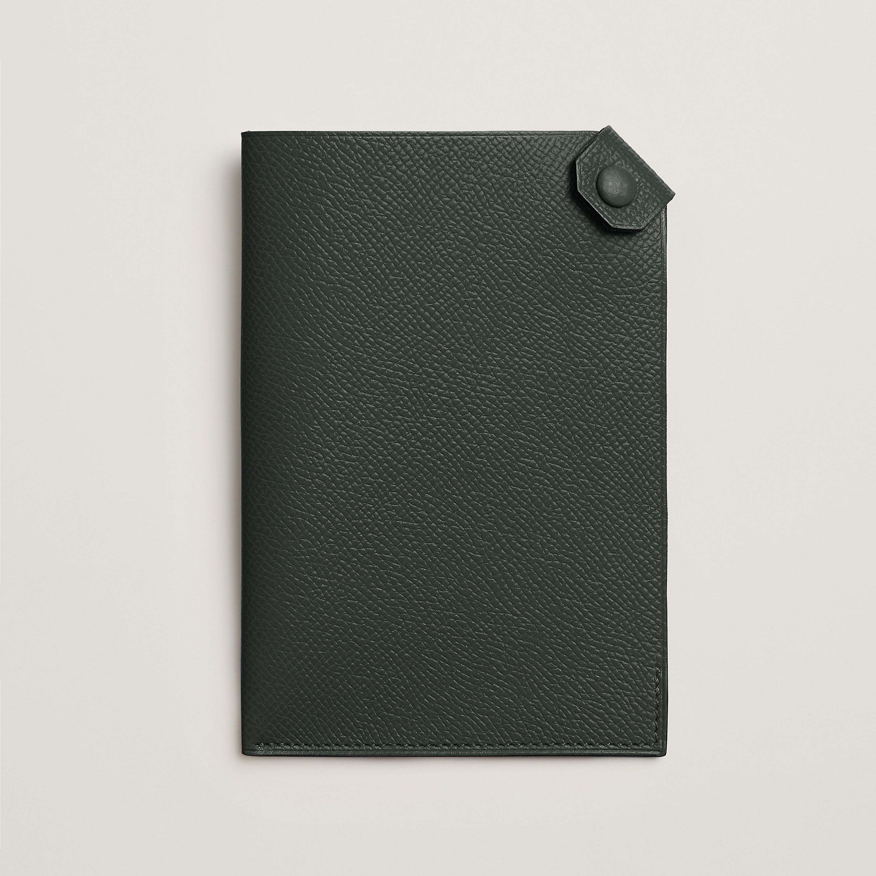 Tarmac passport holder