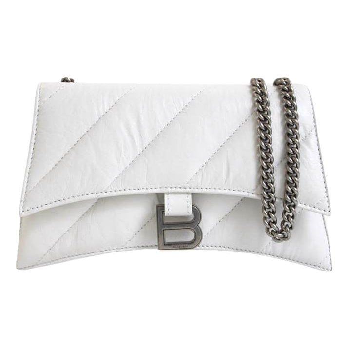 Crush leather crossbody bag