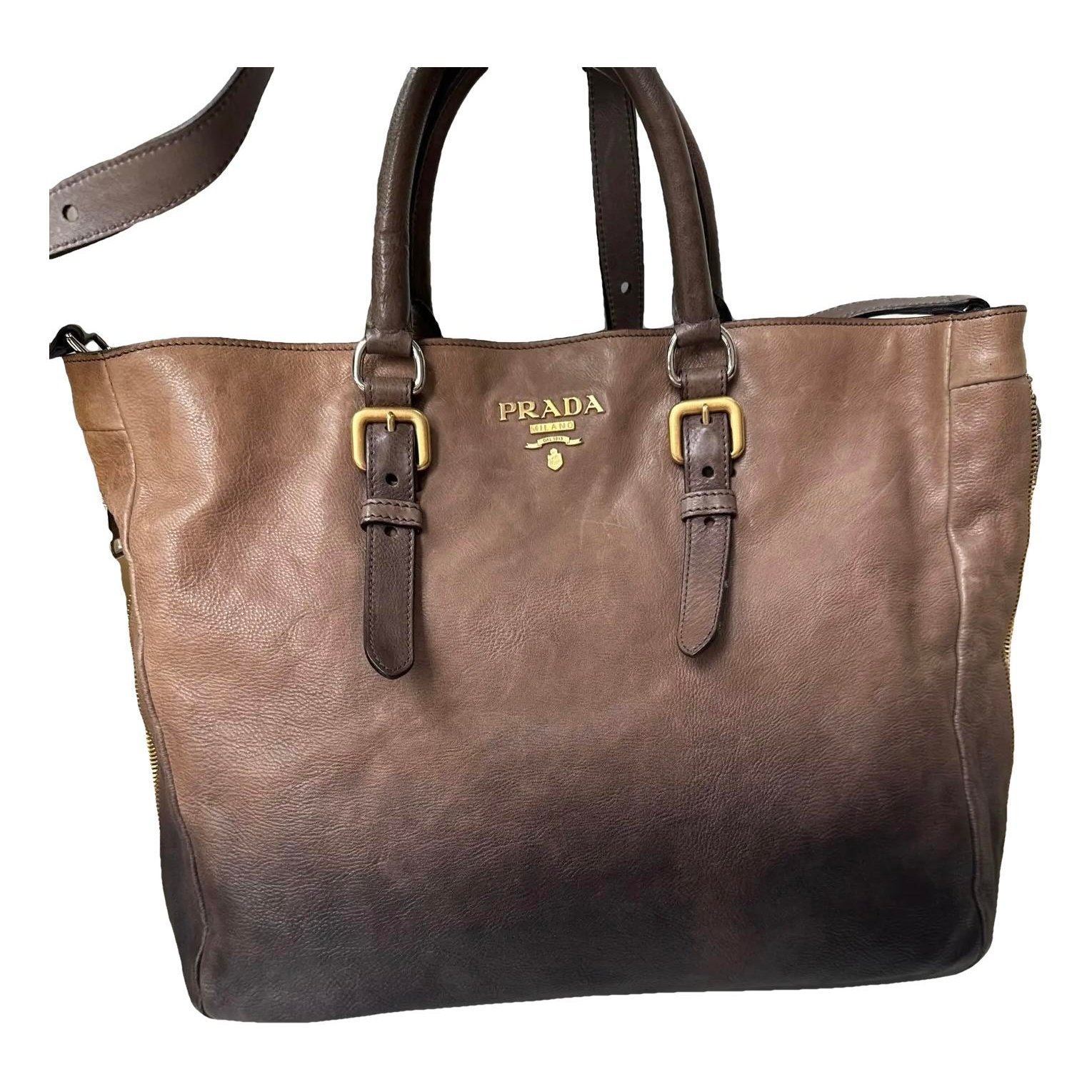 Leather handbag