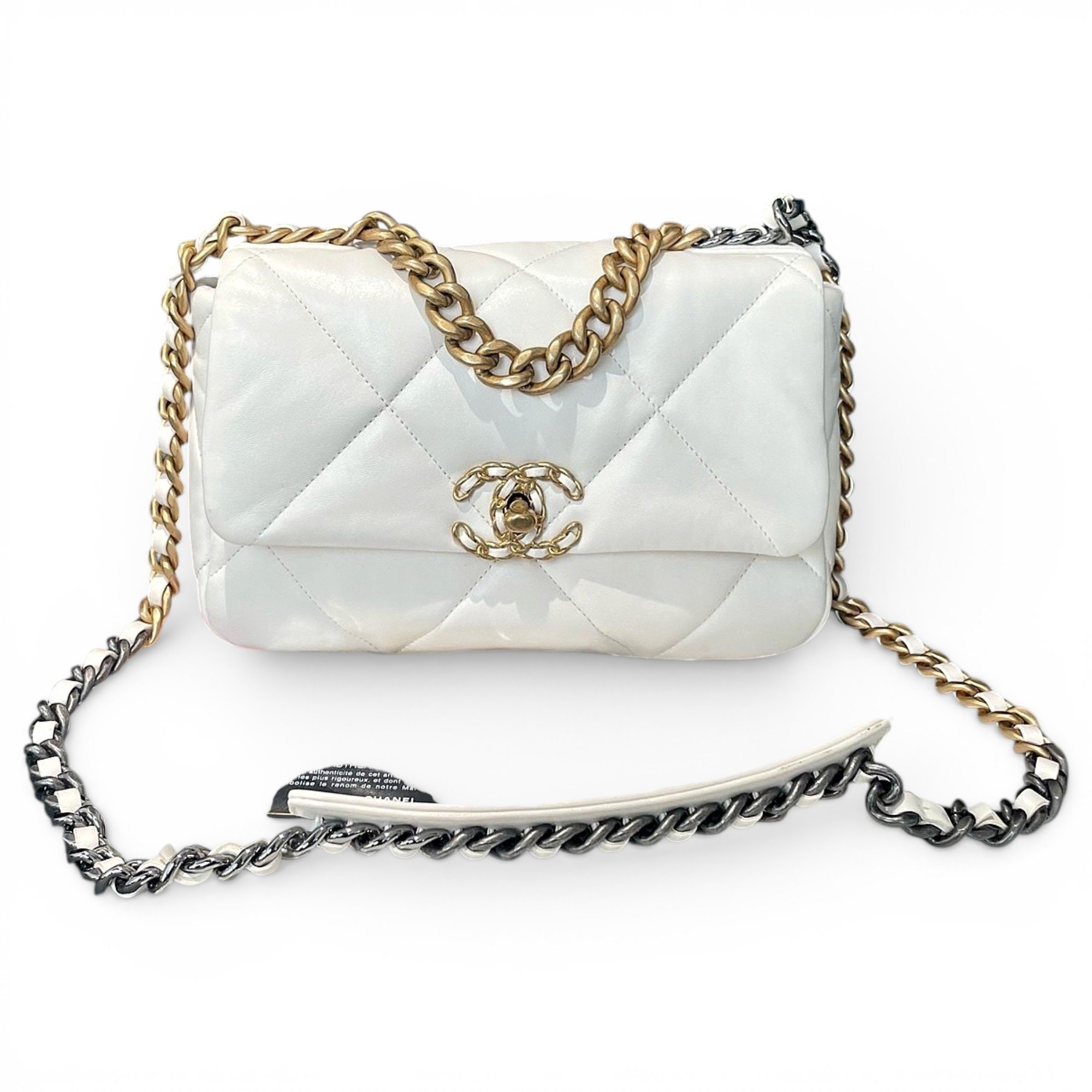 Chanel 19 leather handbag