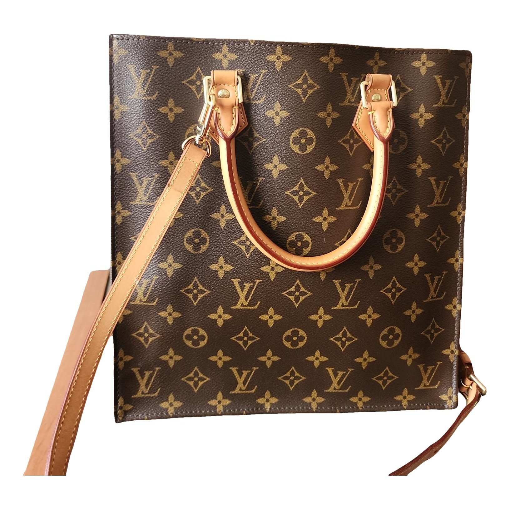Plat leather handbag