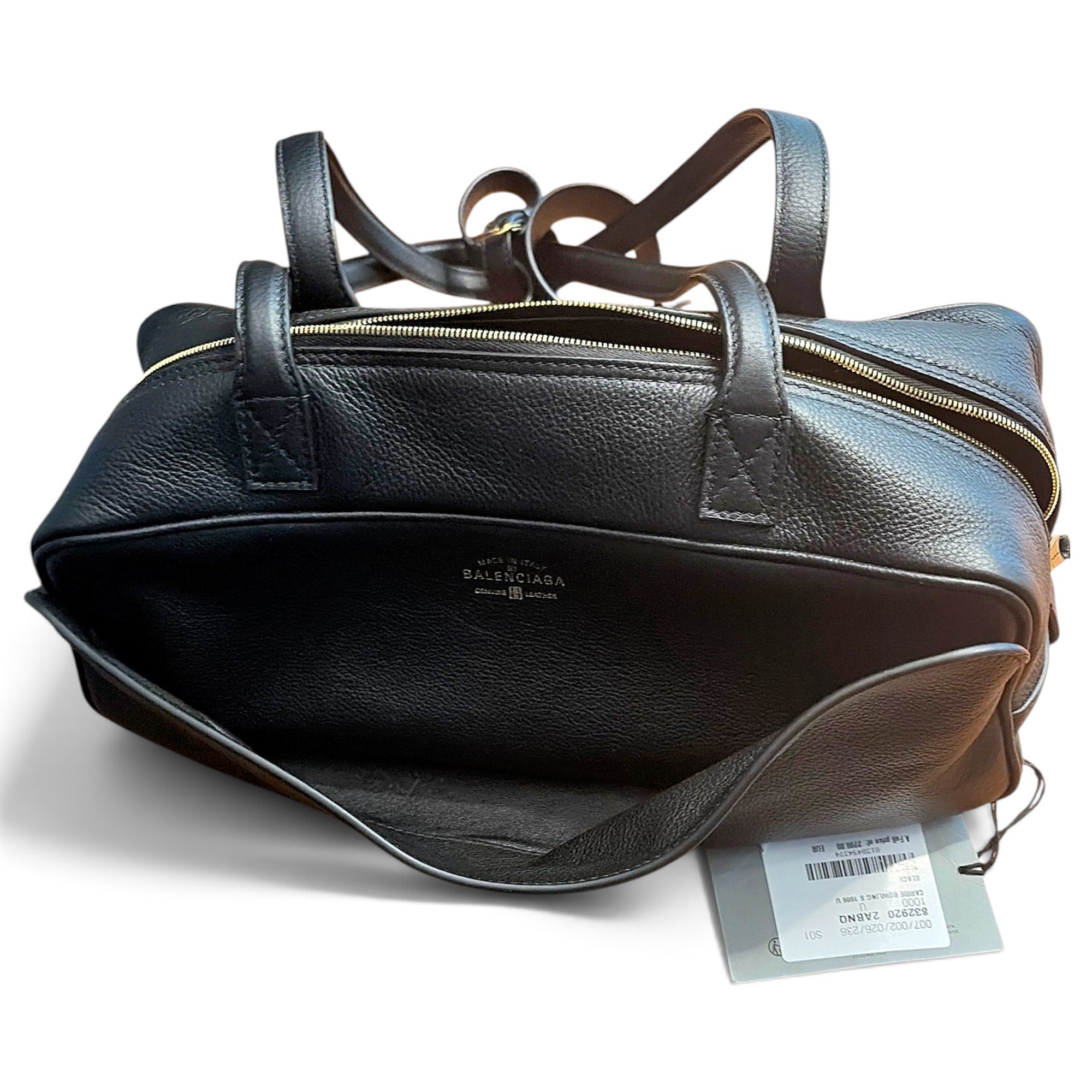 Leather bowling bag