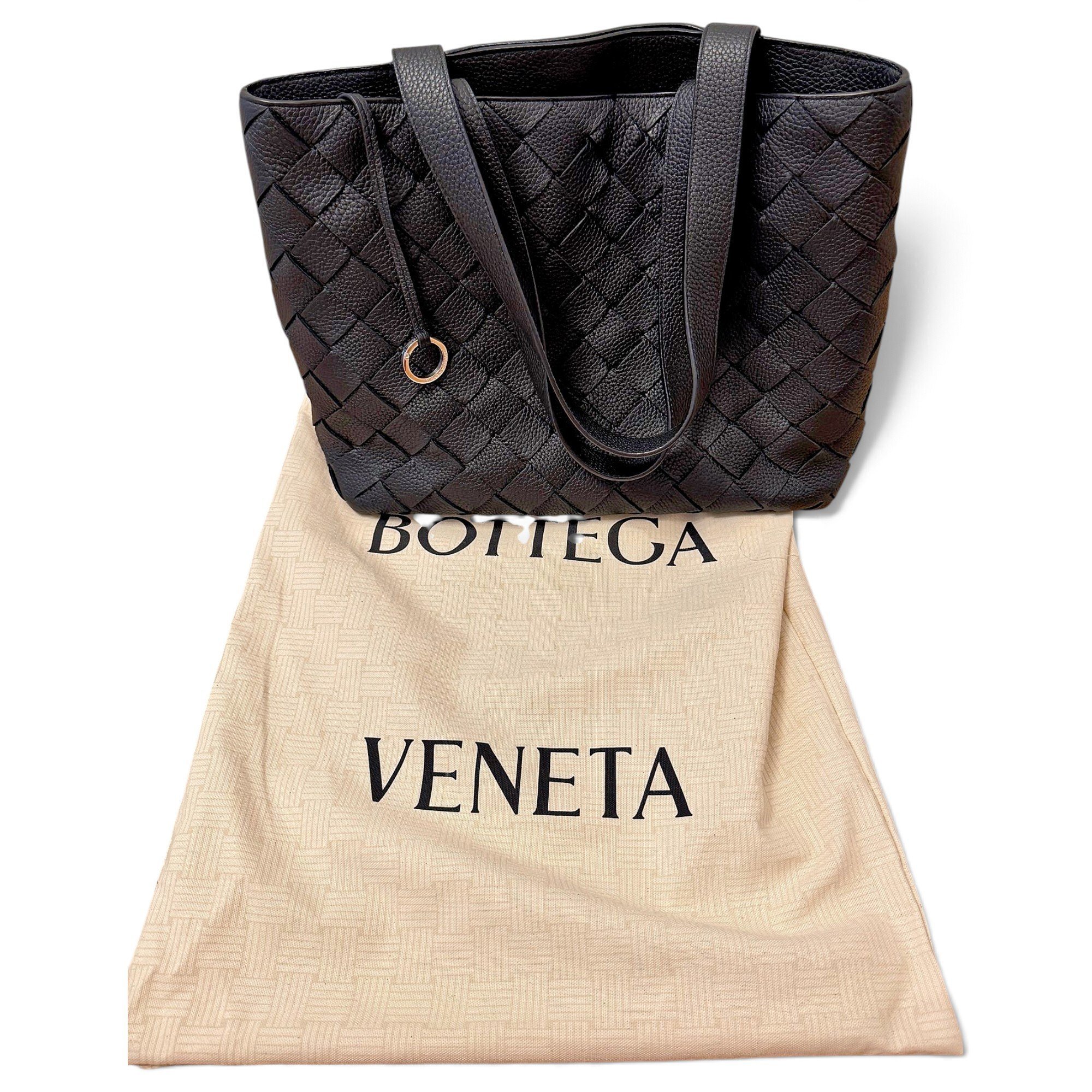 Leather tote