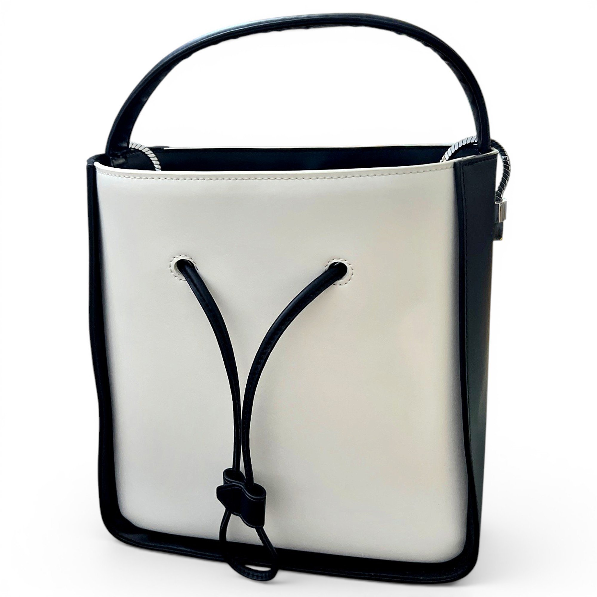 Leather bag