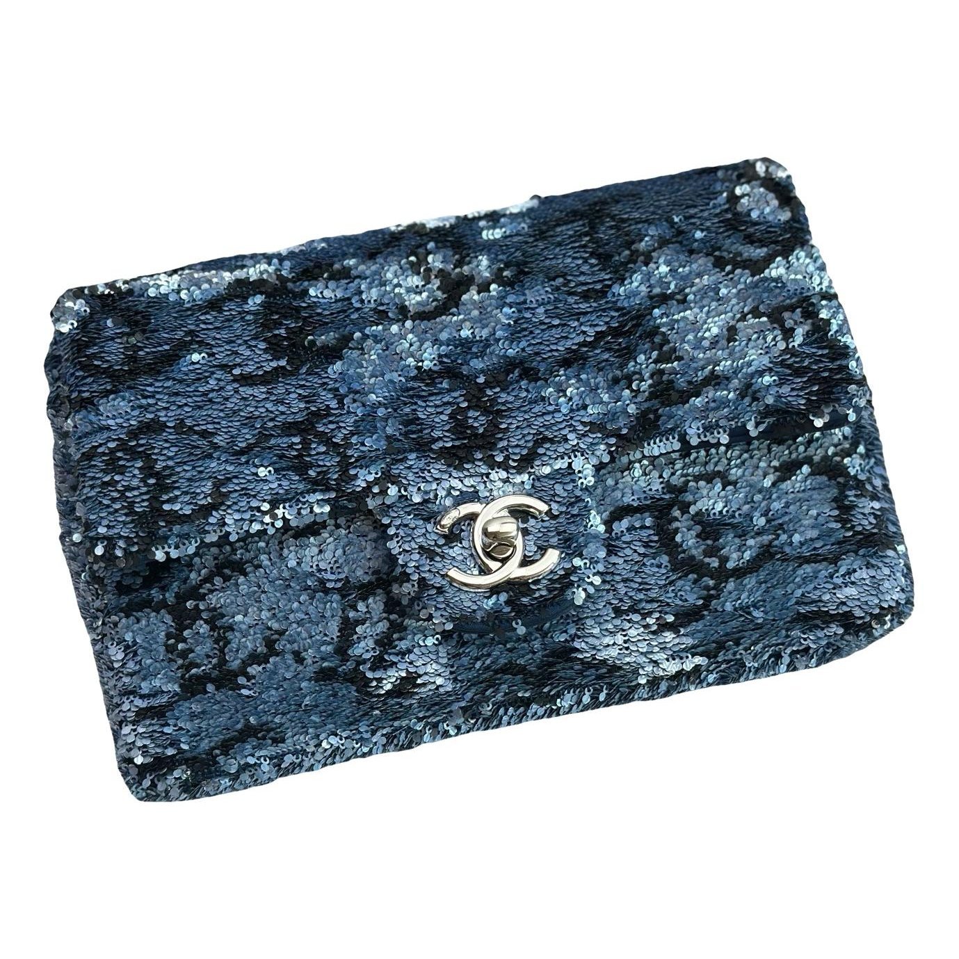 Timeless/Classique leather crossbody bag