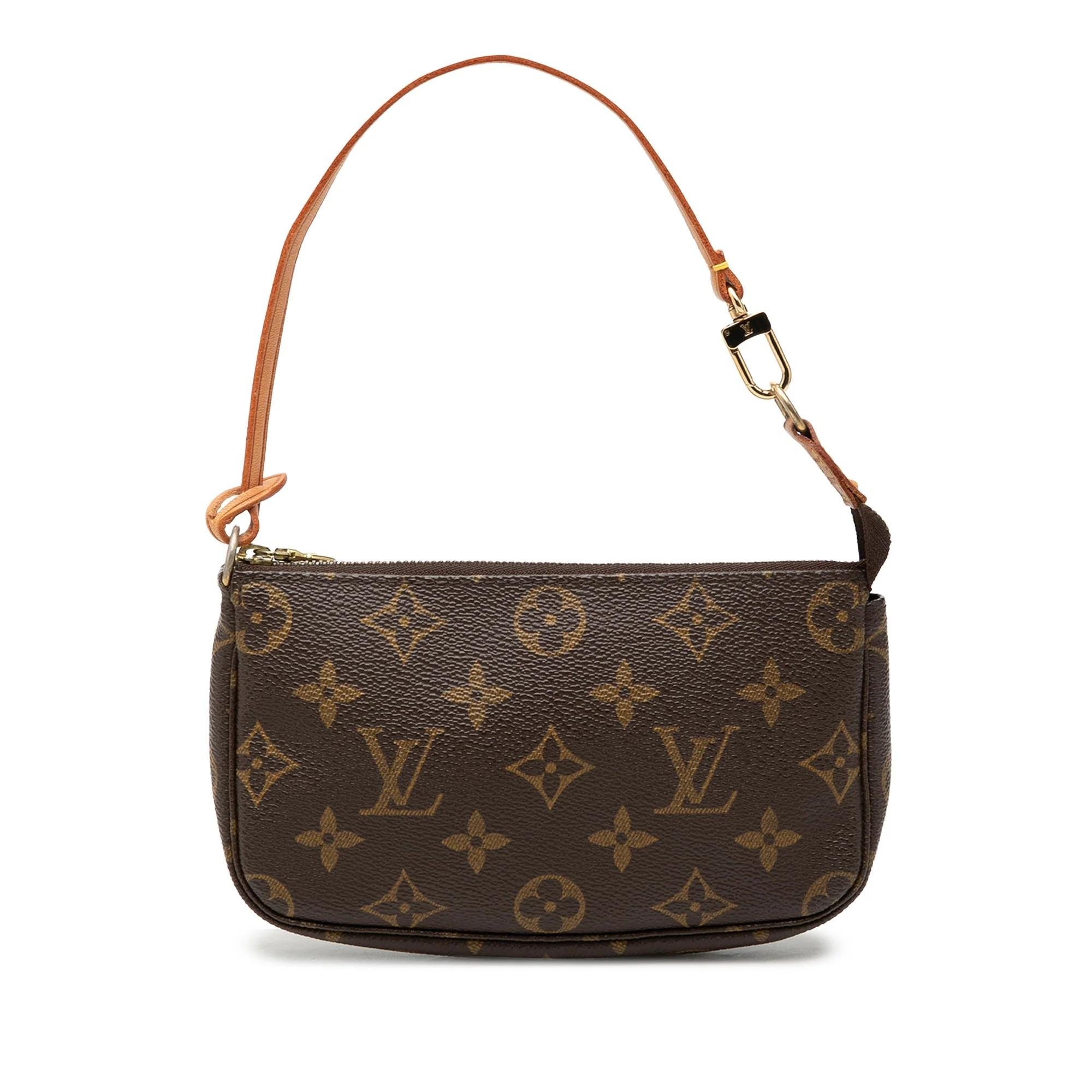 Pochette Accessoire leather handbag