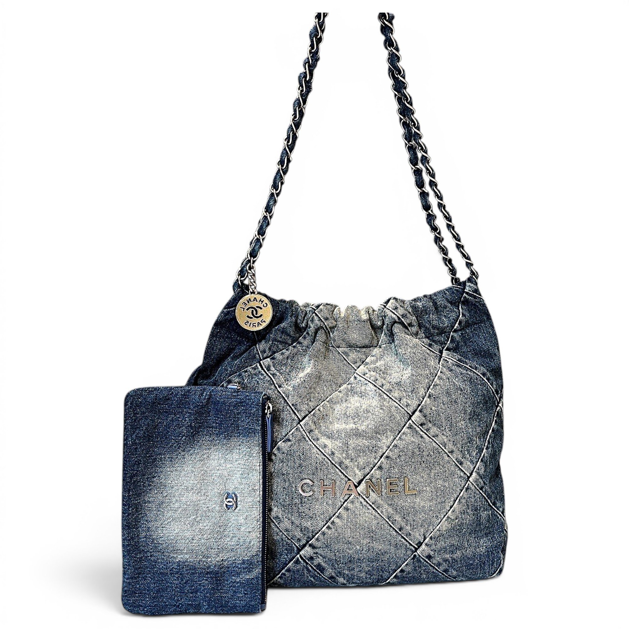 Chanel 22 handbag