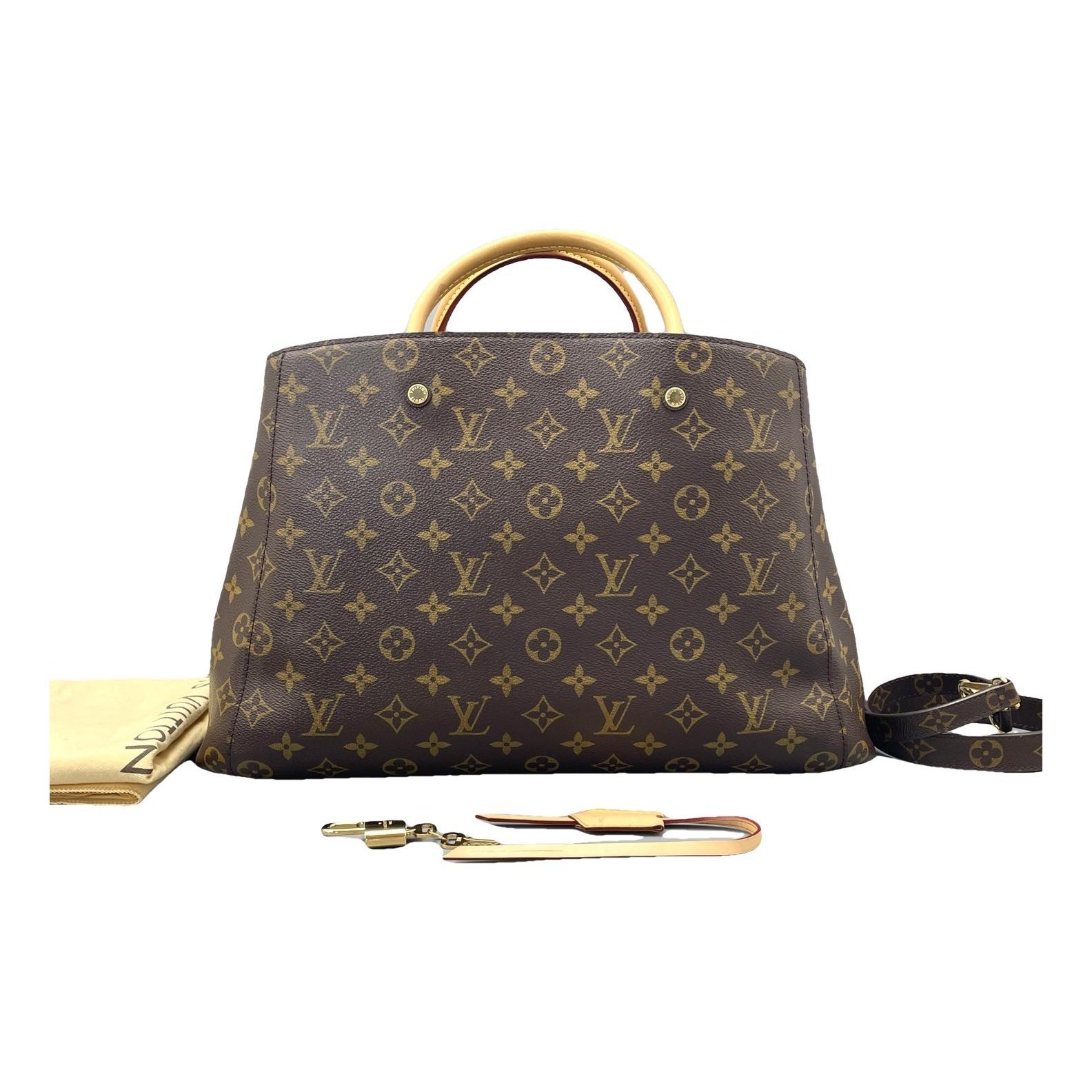 Montaigne leather handbag