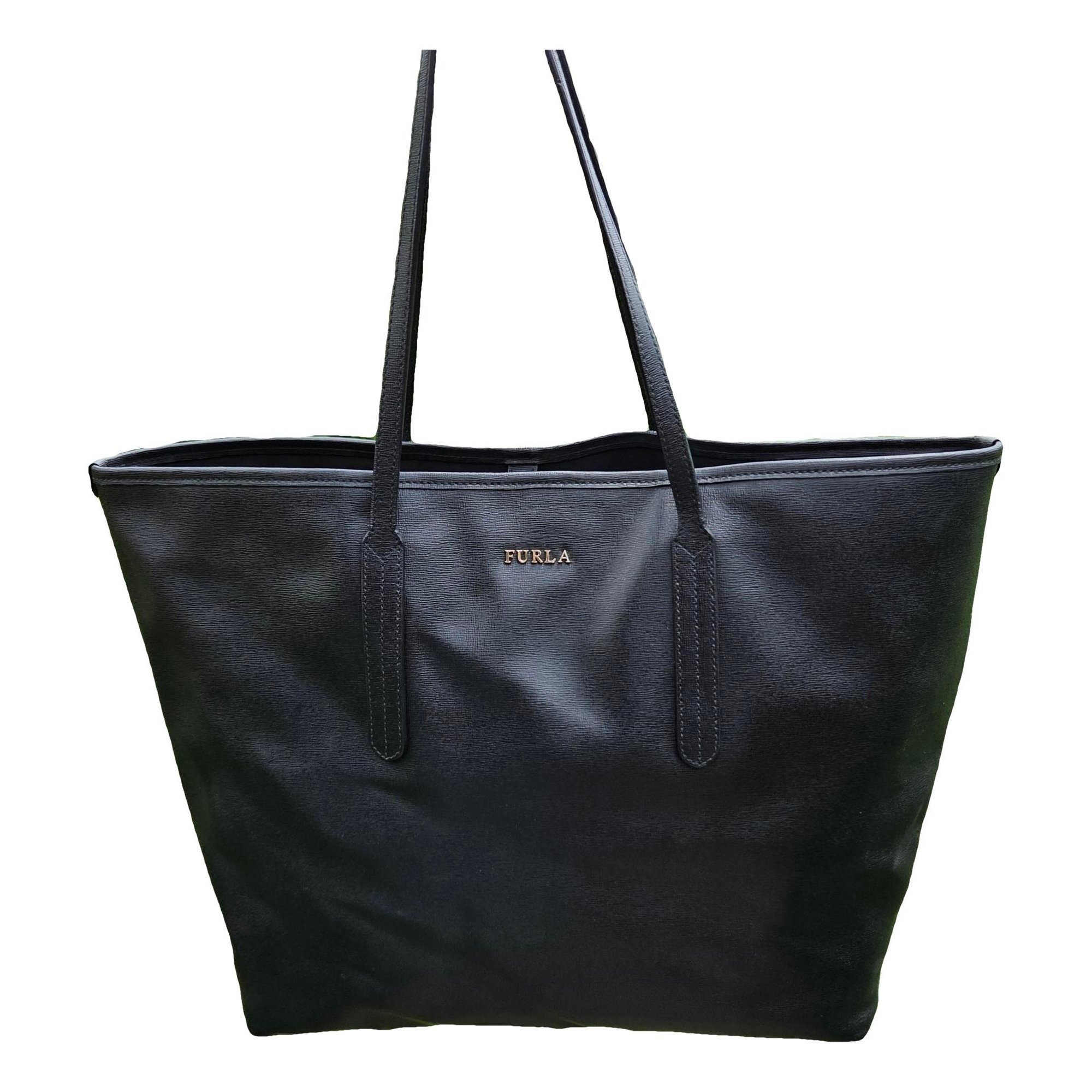 Leather tote