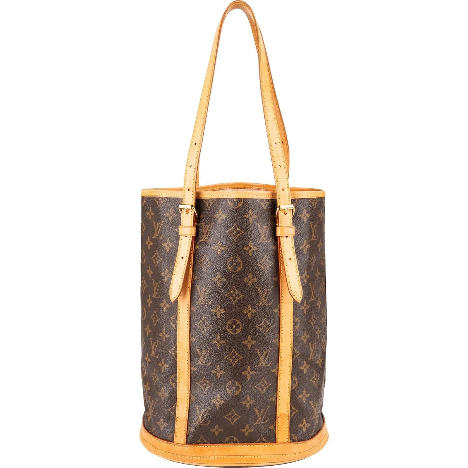Bucket leather handbag