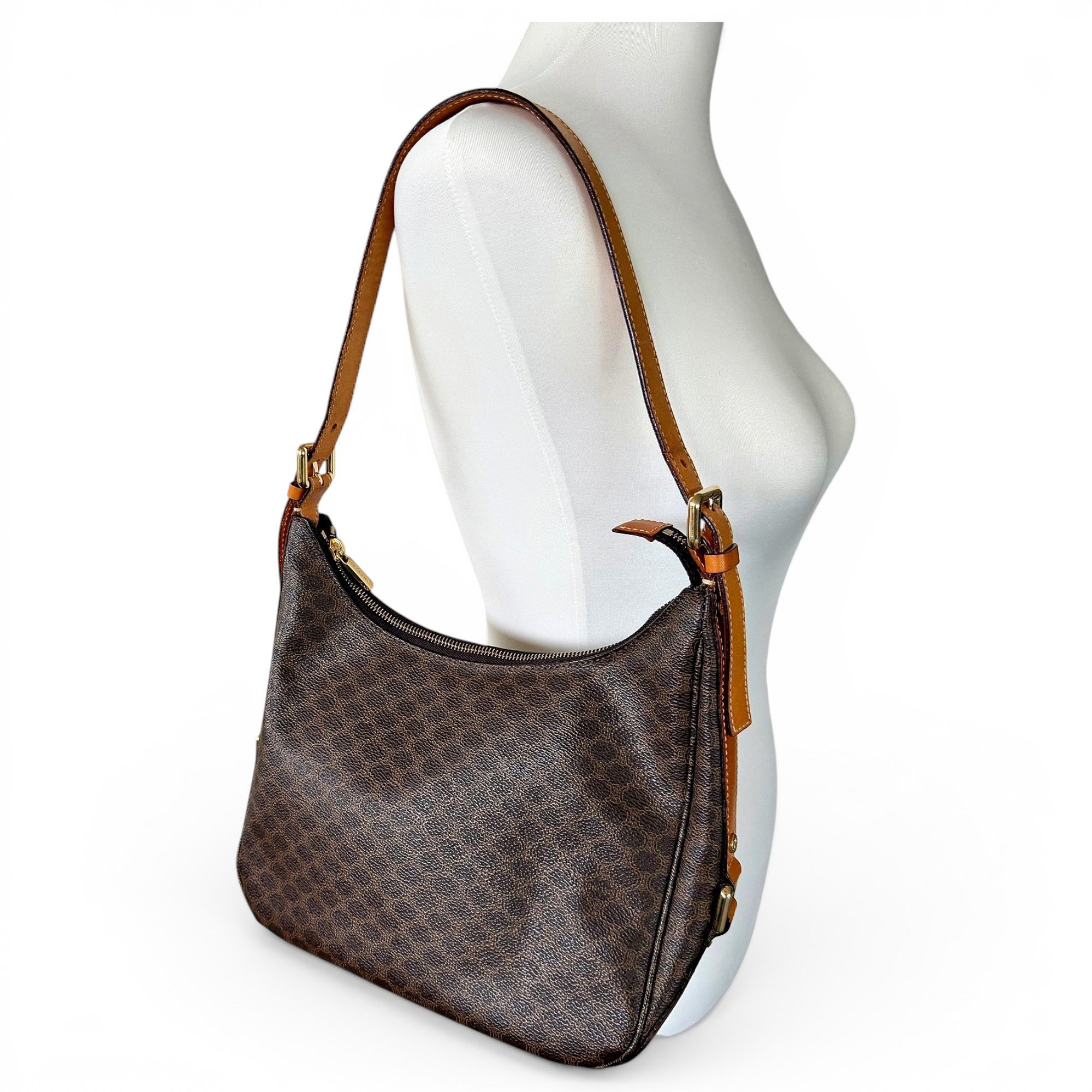 Triomphe leather handbag