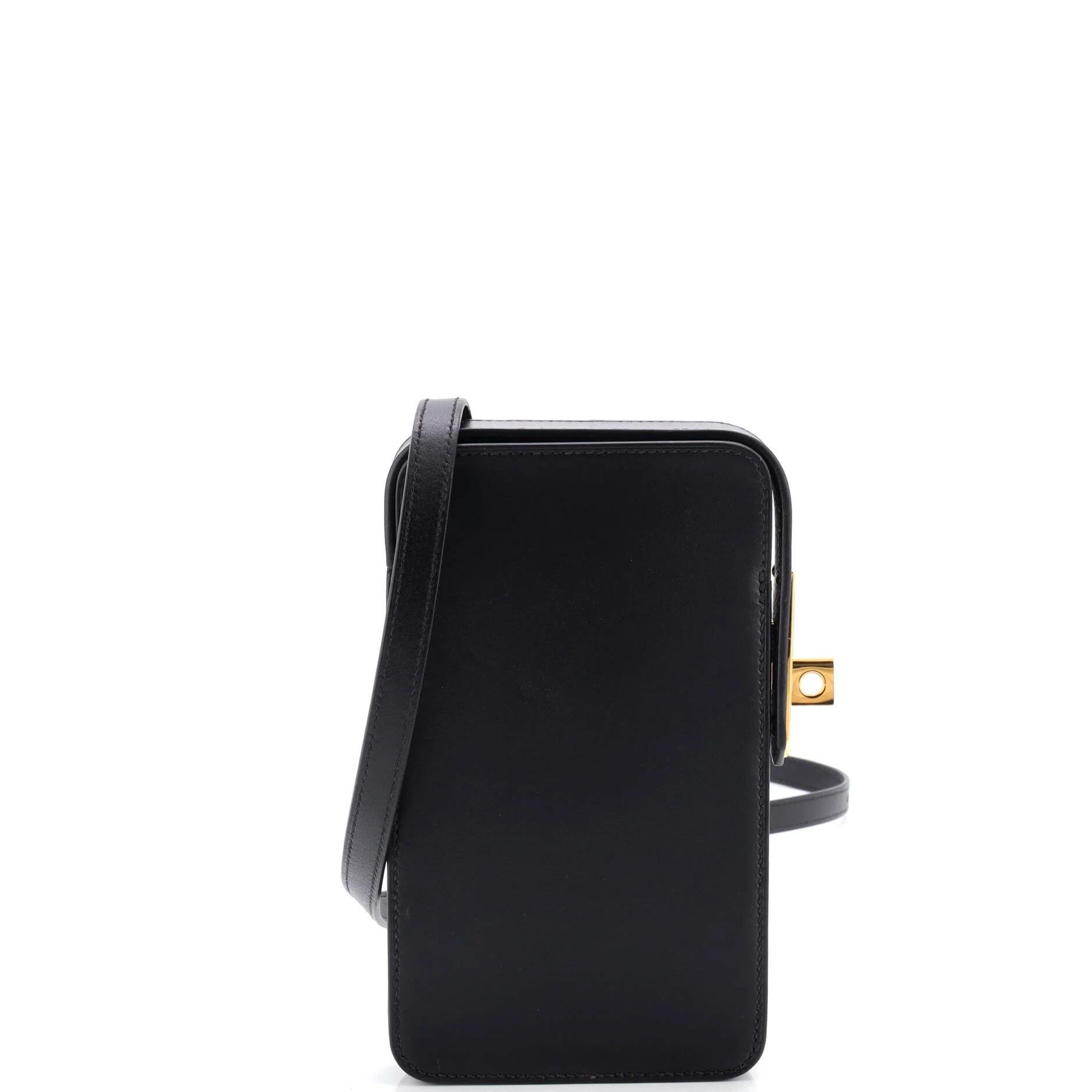Leather crossbody bag