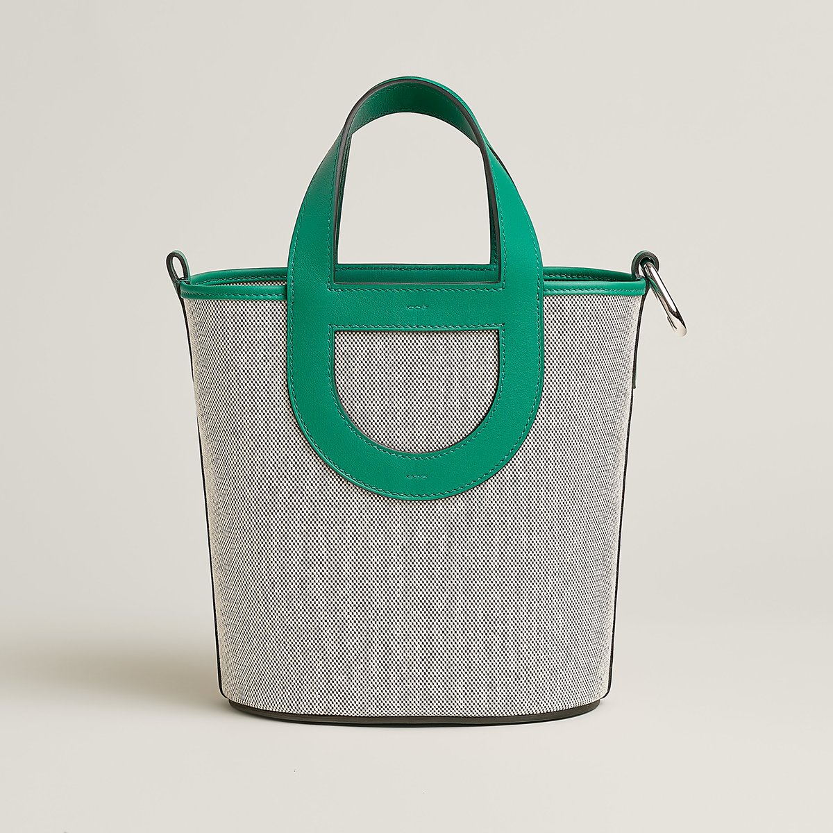 Hermès In-The-Loop 18 백