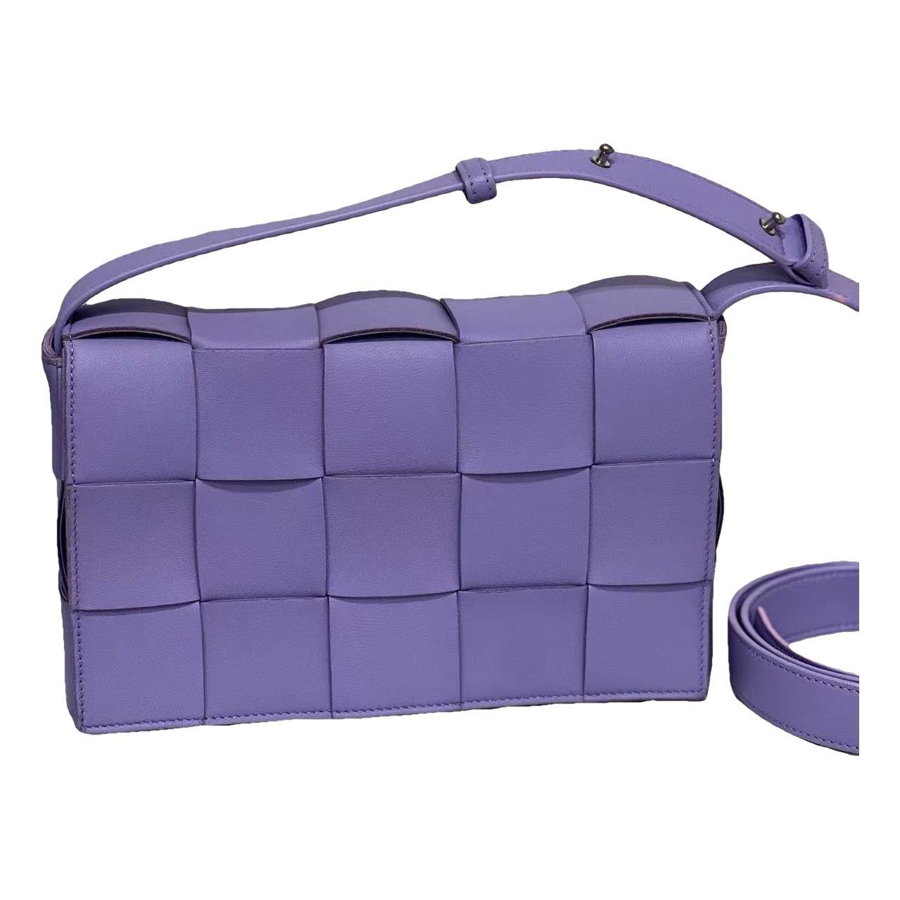 Cassette leather handbag