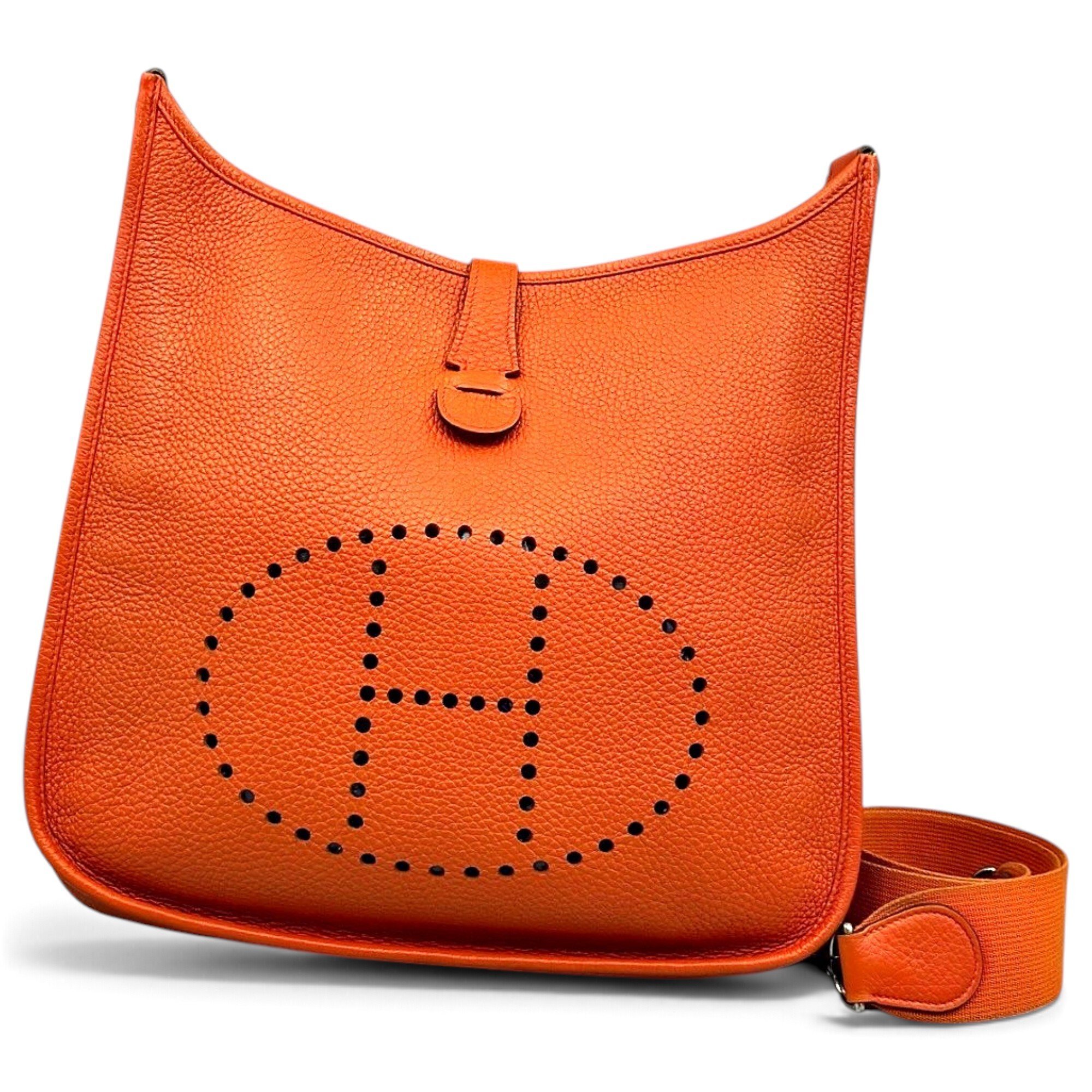 Evelyne leather handbag