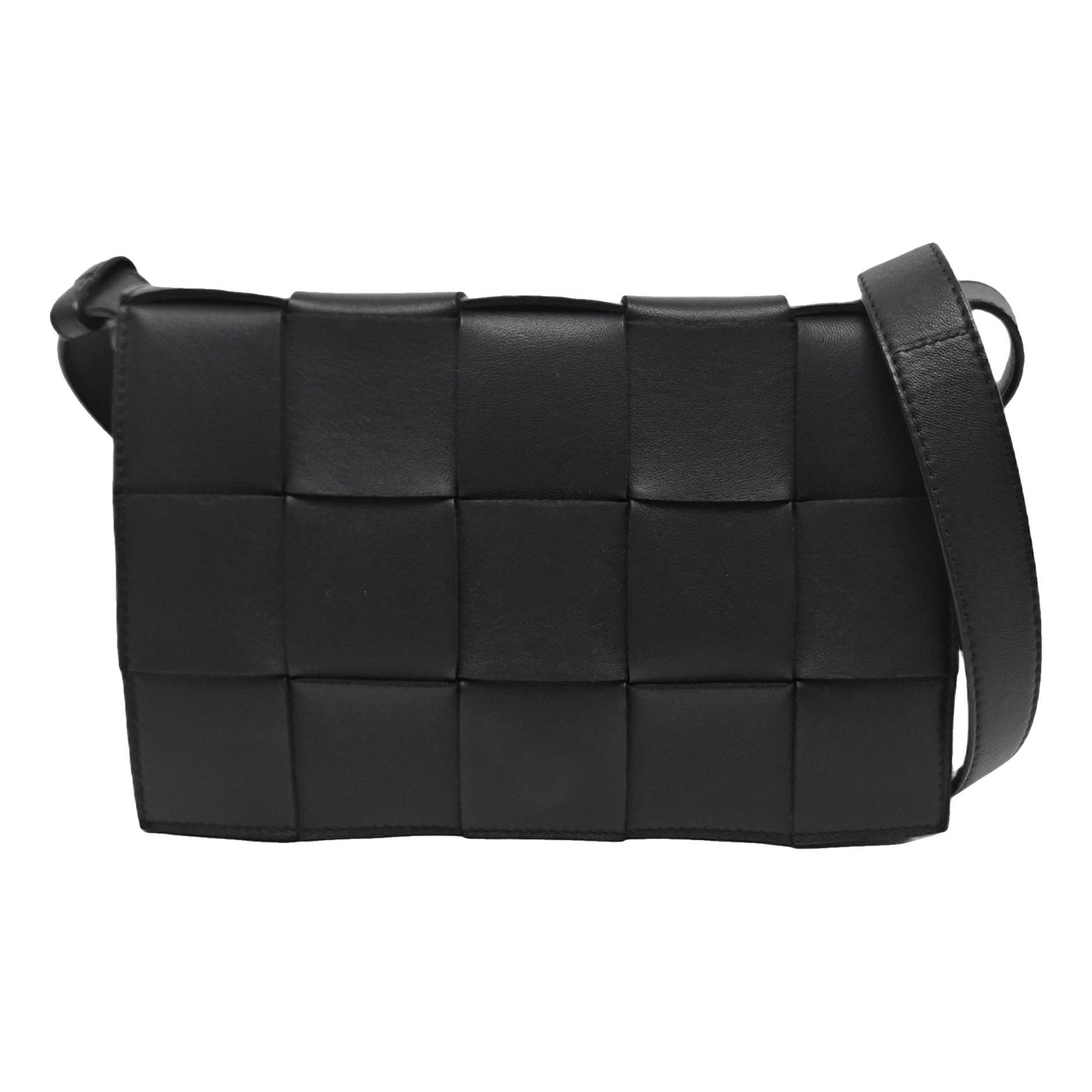 Cassette leather crossbody bag