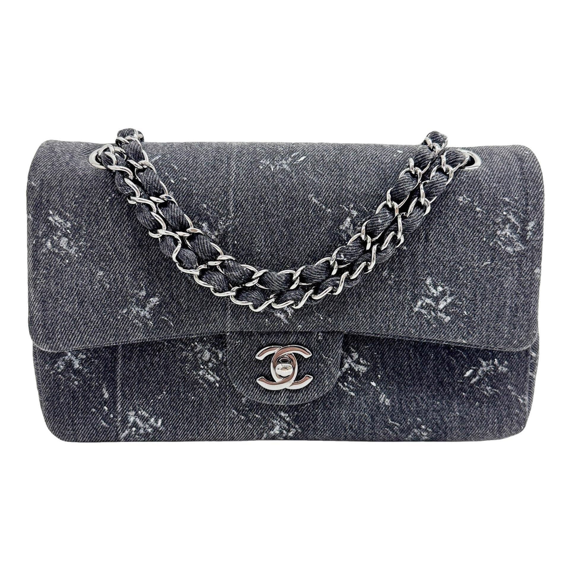 Timeless/Classique handbag